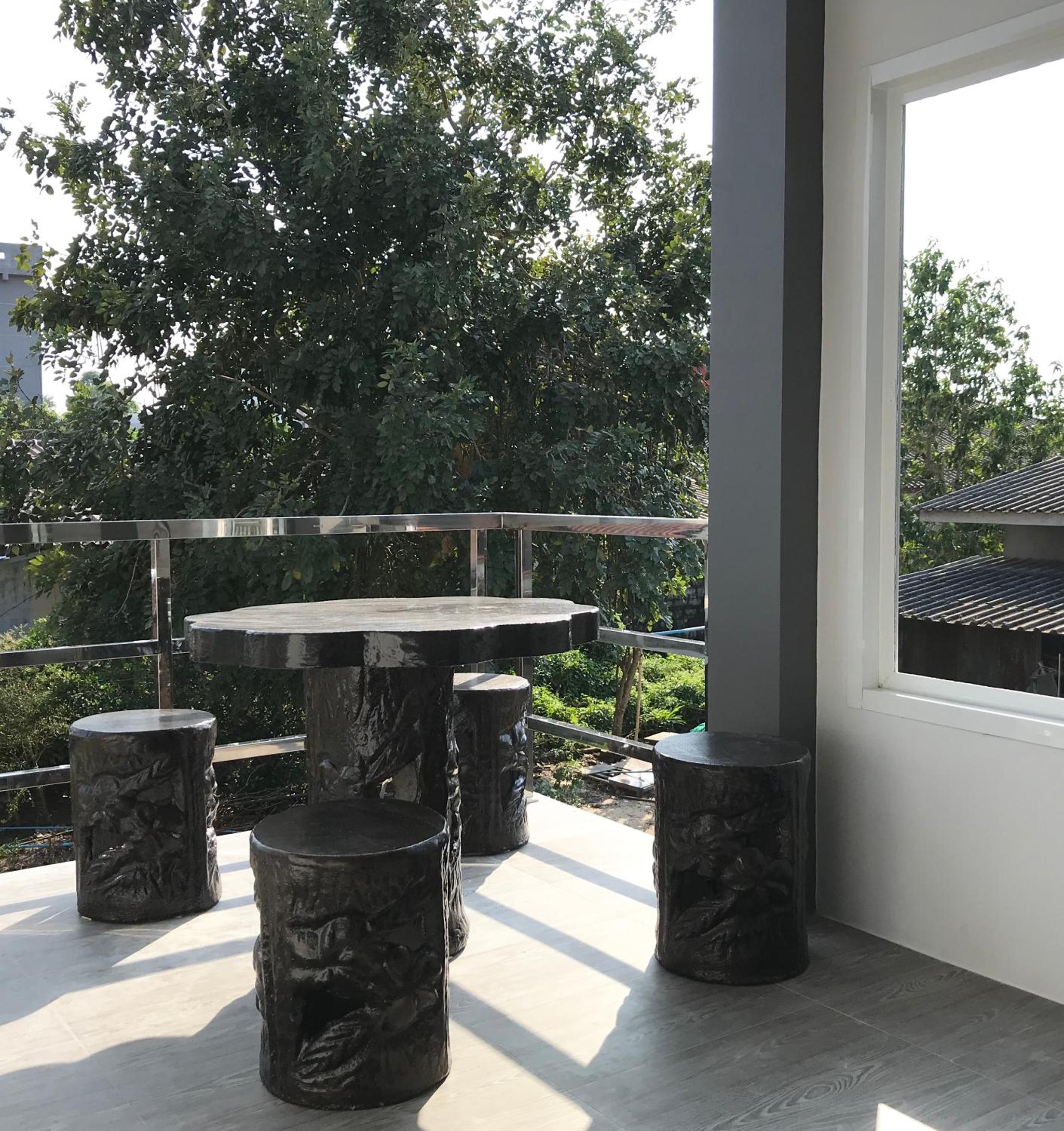 Apartment - Photo 17