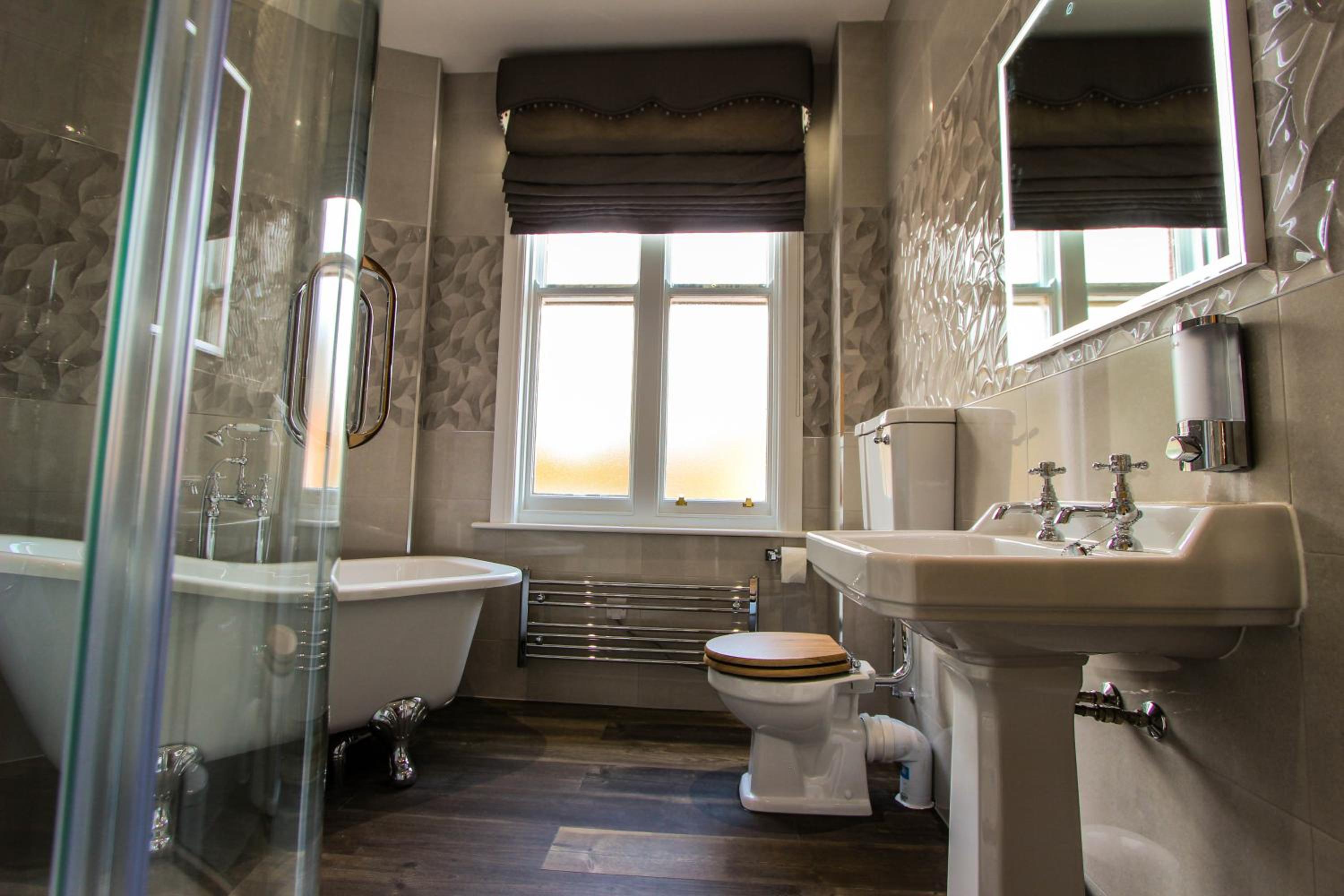Superior Double Room - Photo 3