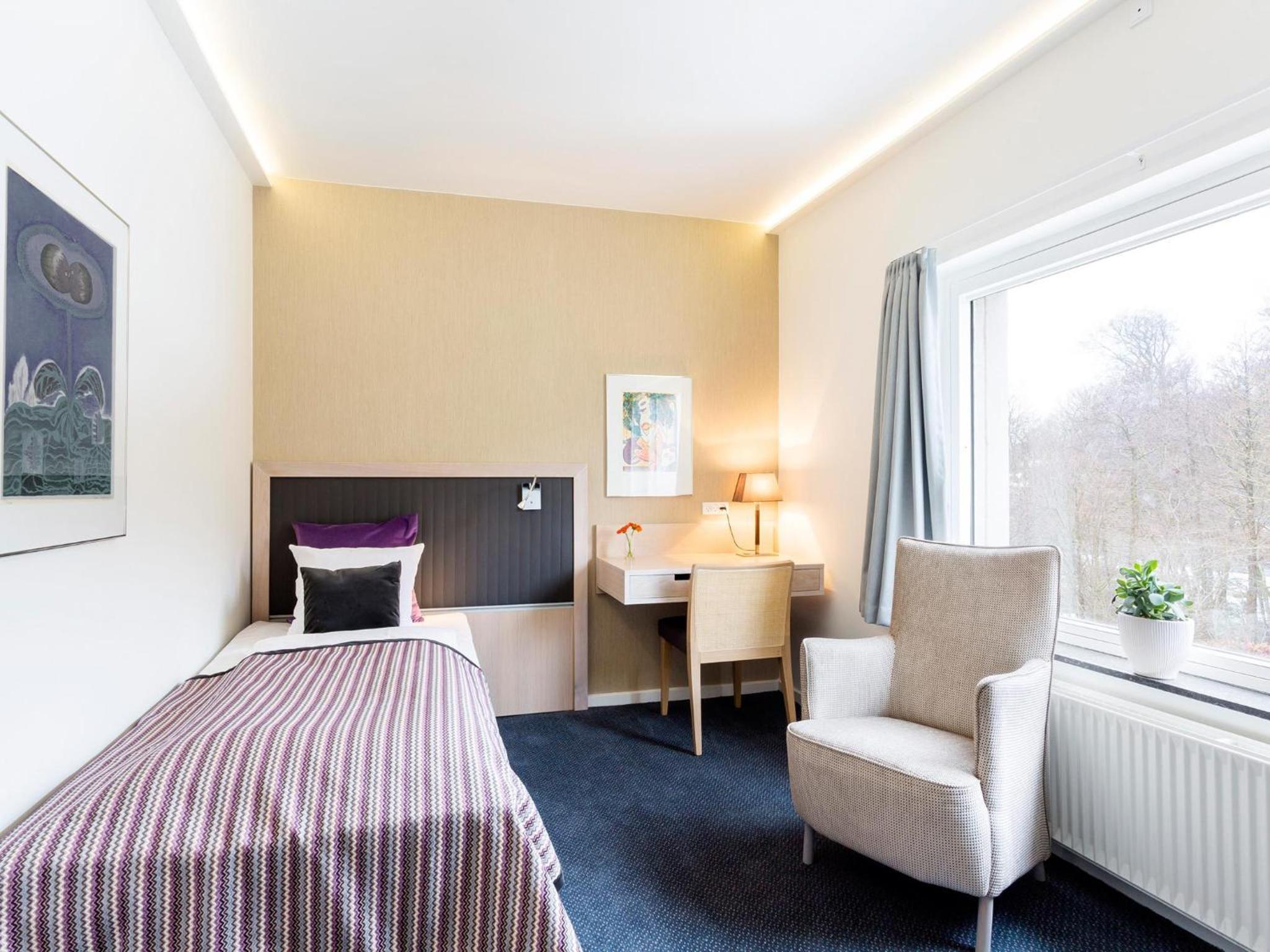 Business Single Room photo 3