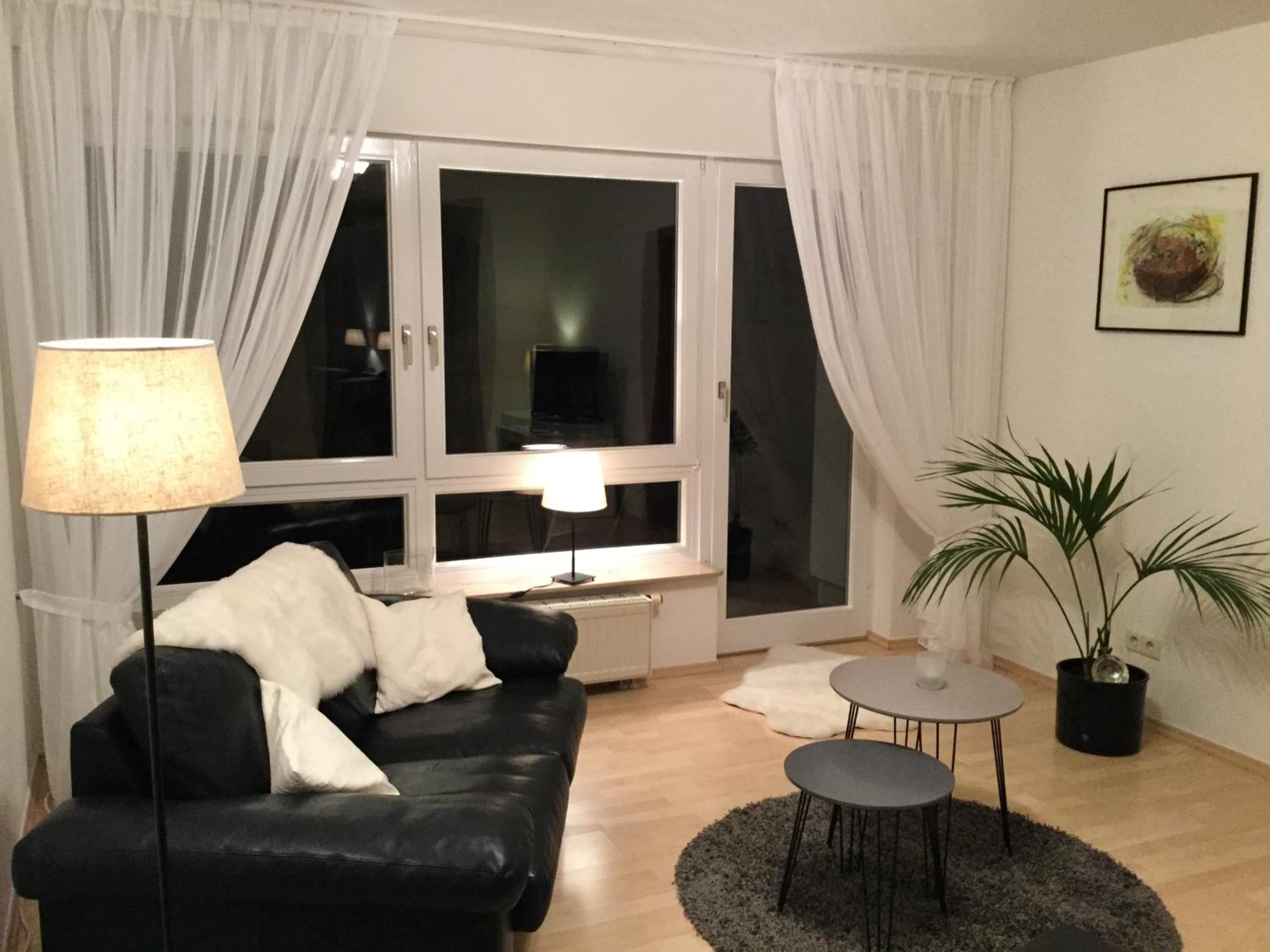 Two-Bedroom Apartment - Photo 9
