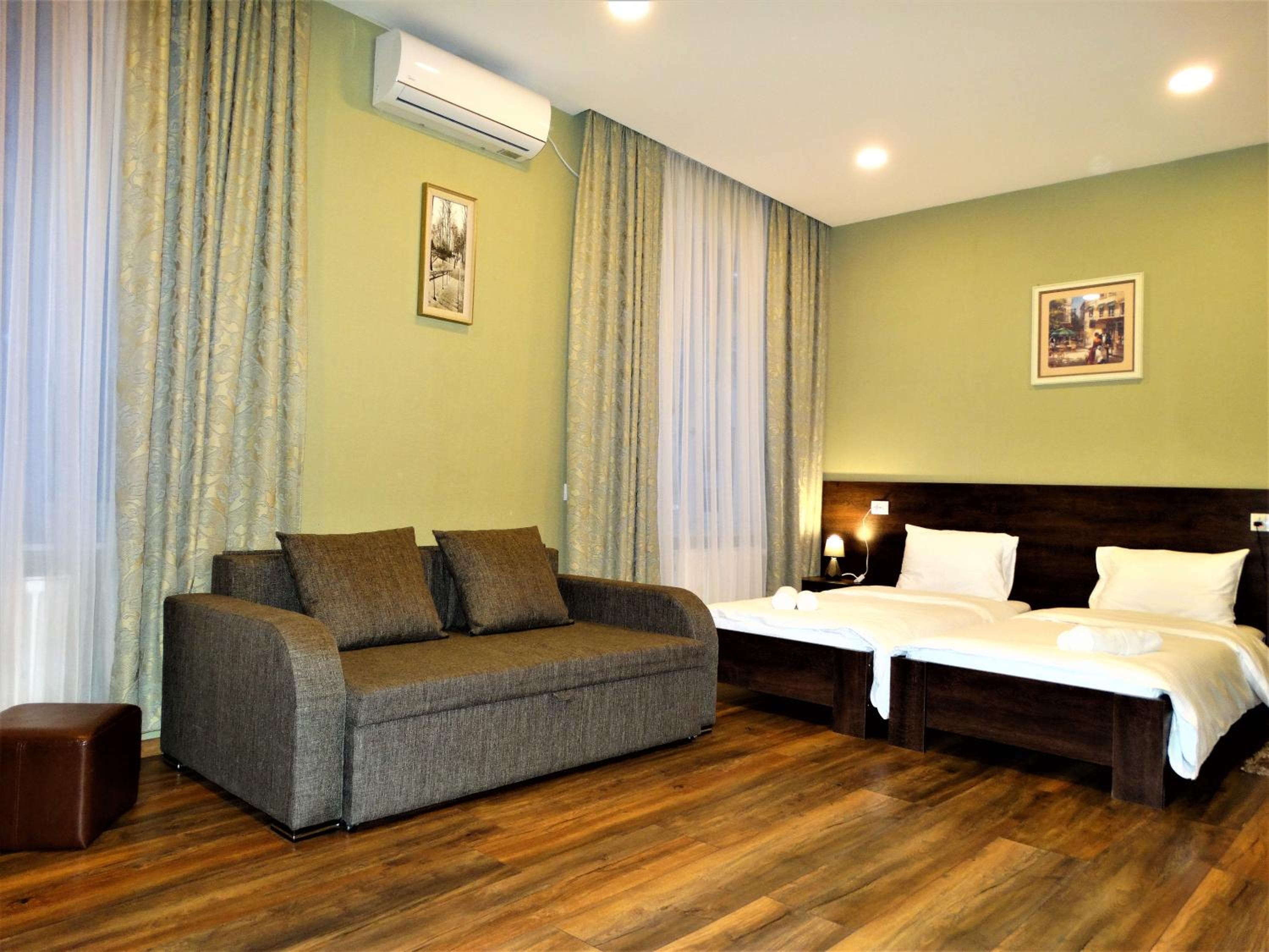 Standard Twin Room with Sofa