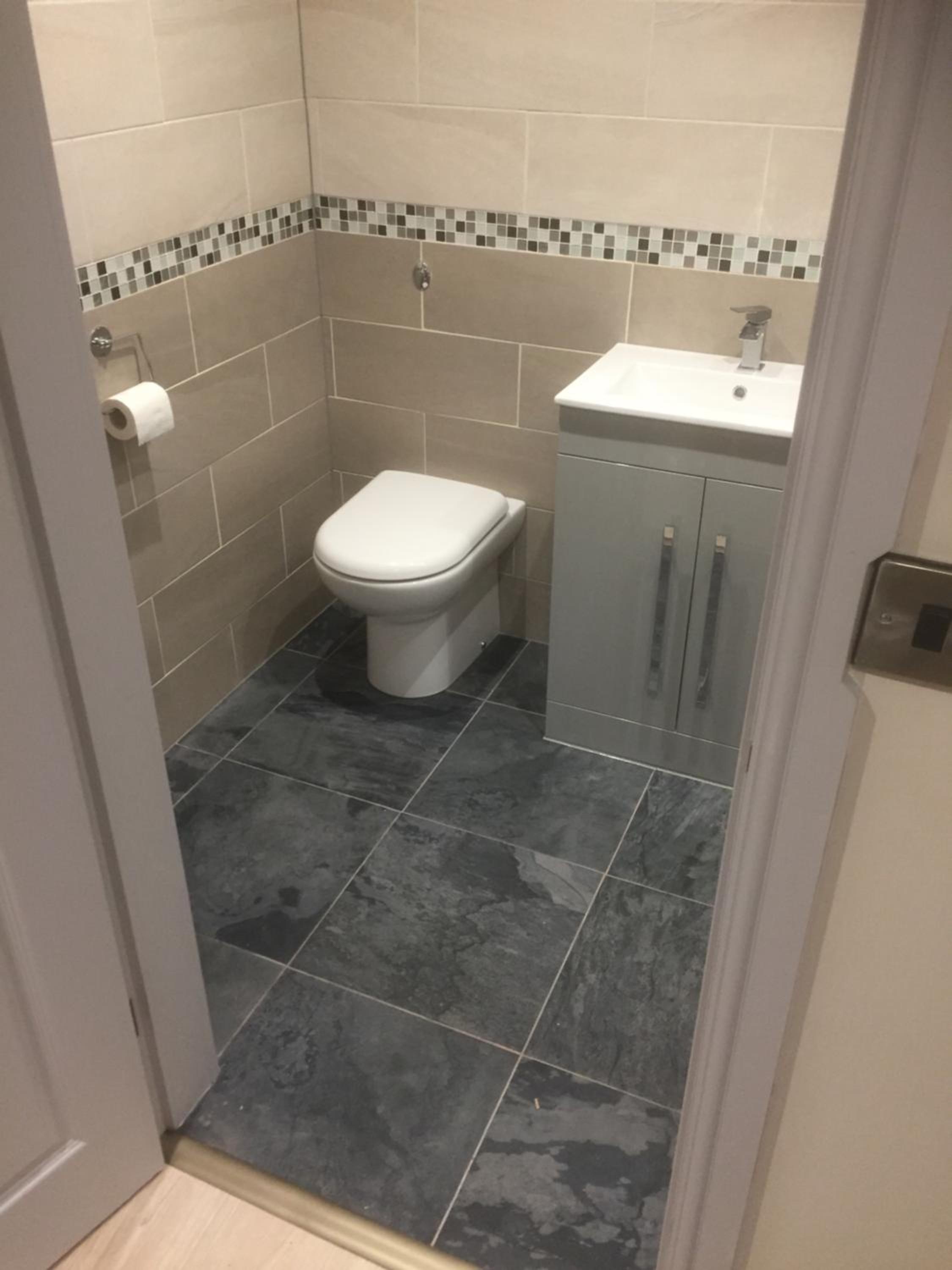 Double Room with Private Bathroom - Photo 8