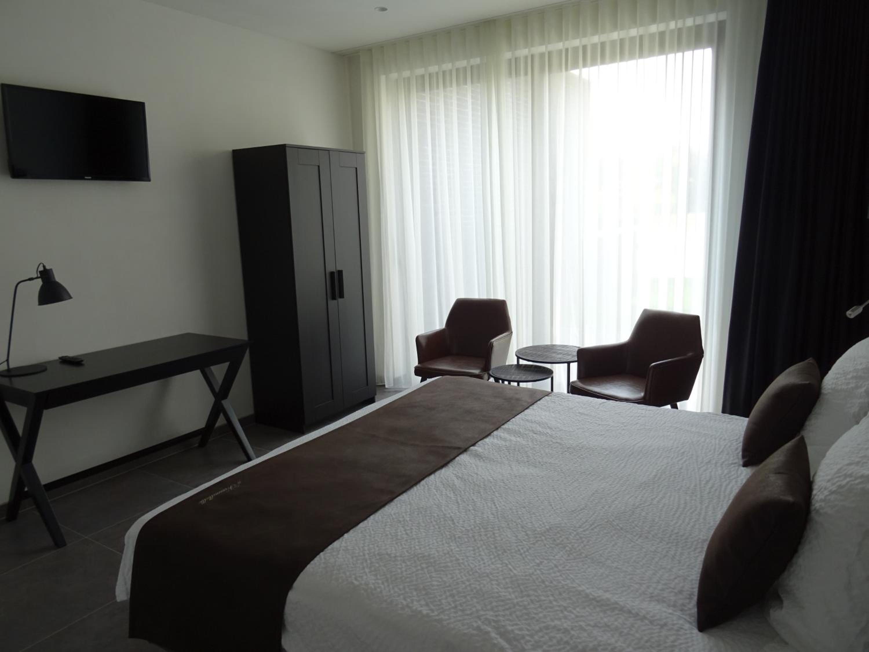 Superior Double Room - Photo 2