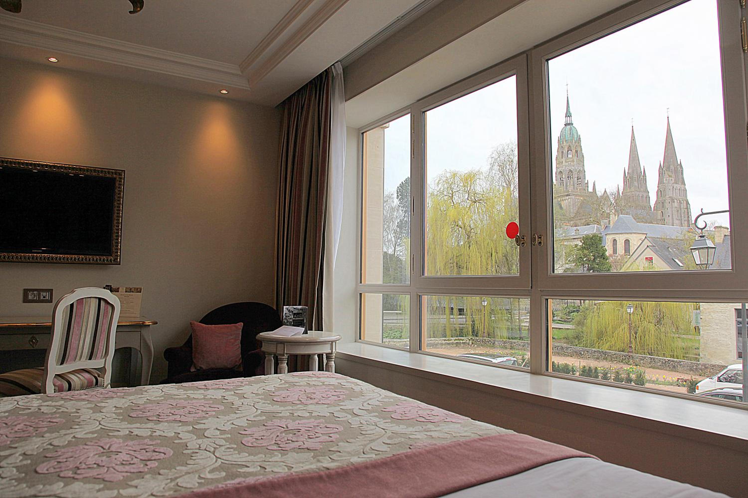 Classic Double or Twin Room photo 3