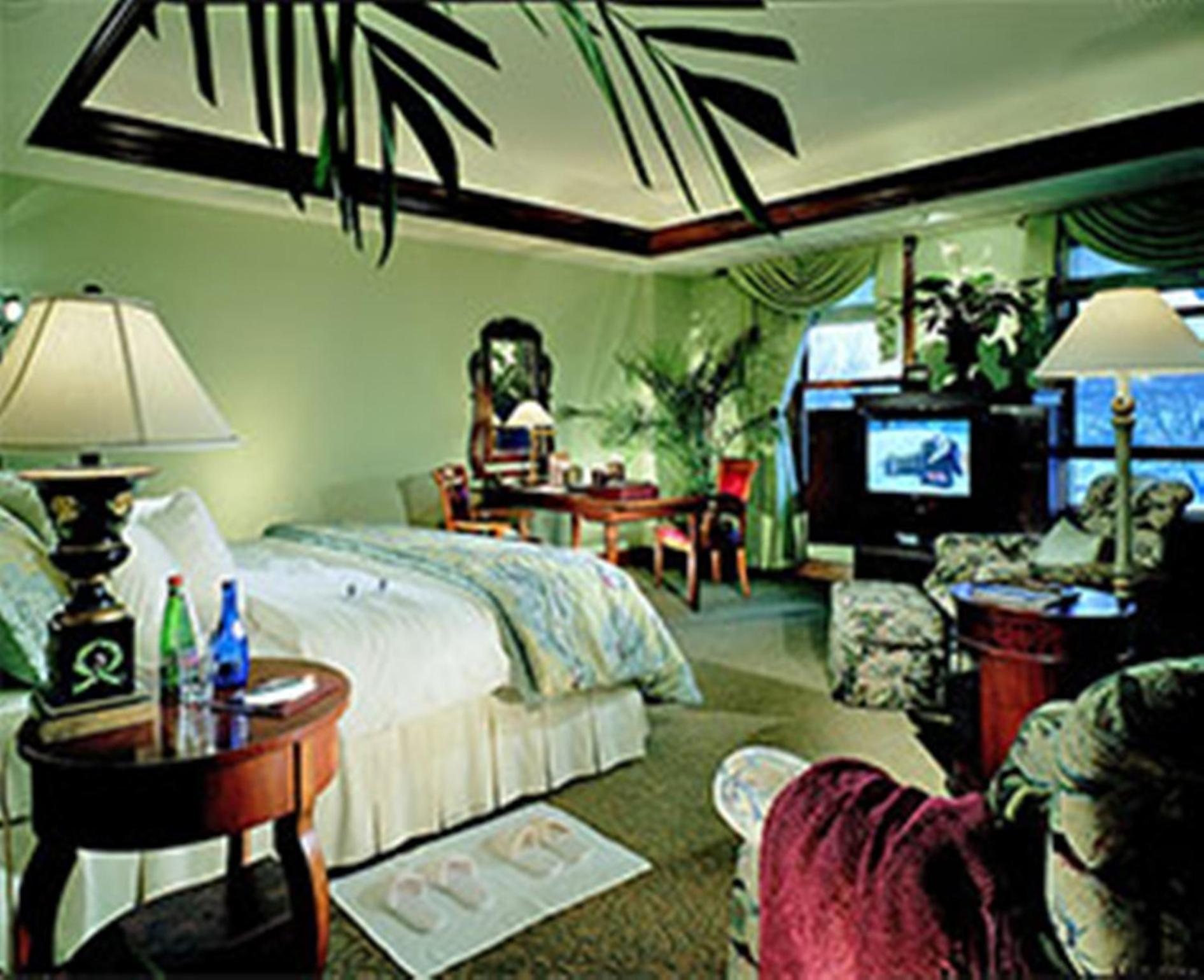 Executive King Room - Photo 2