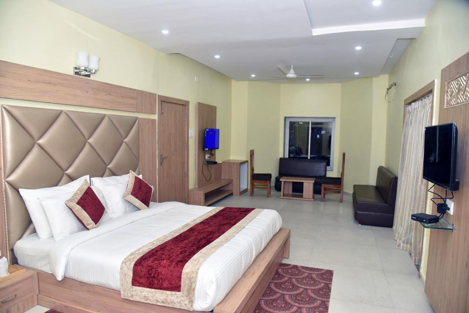 King Room with Balcony