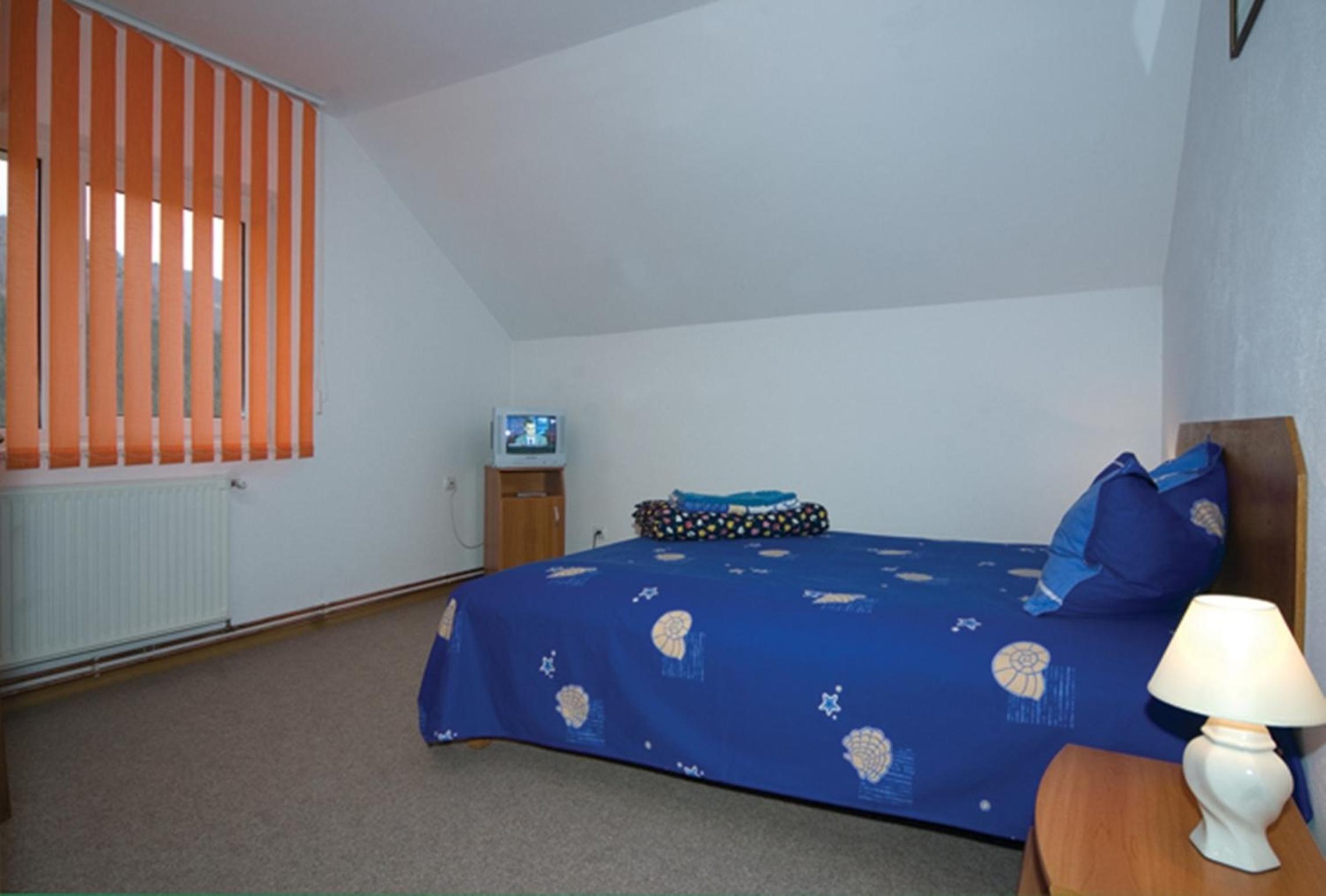 Suite - Photo 3