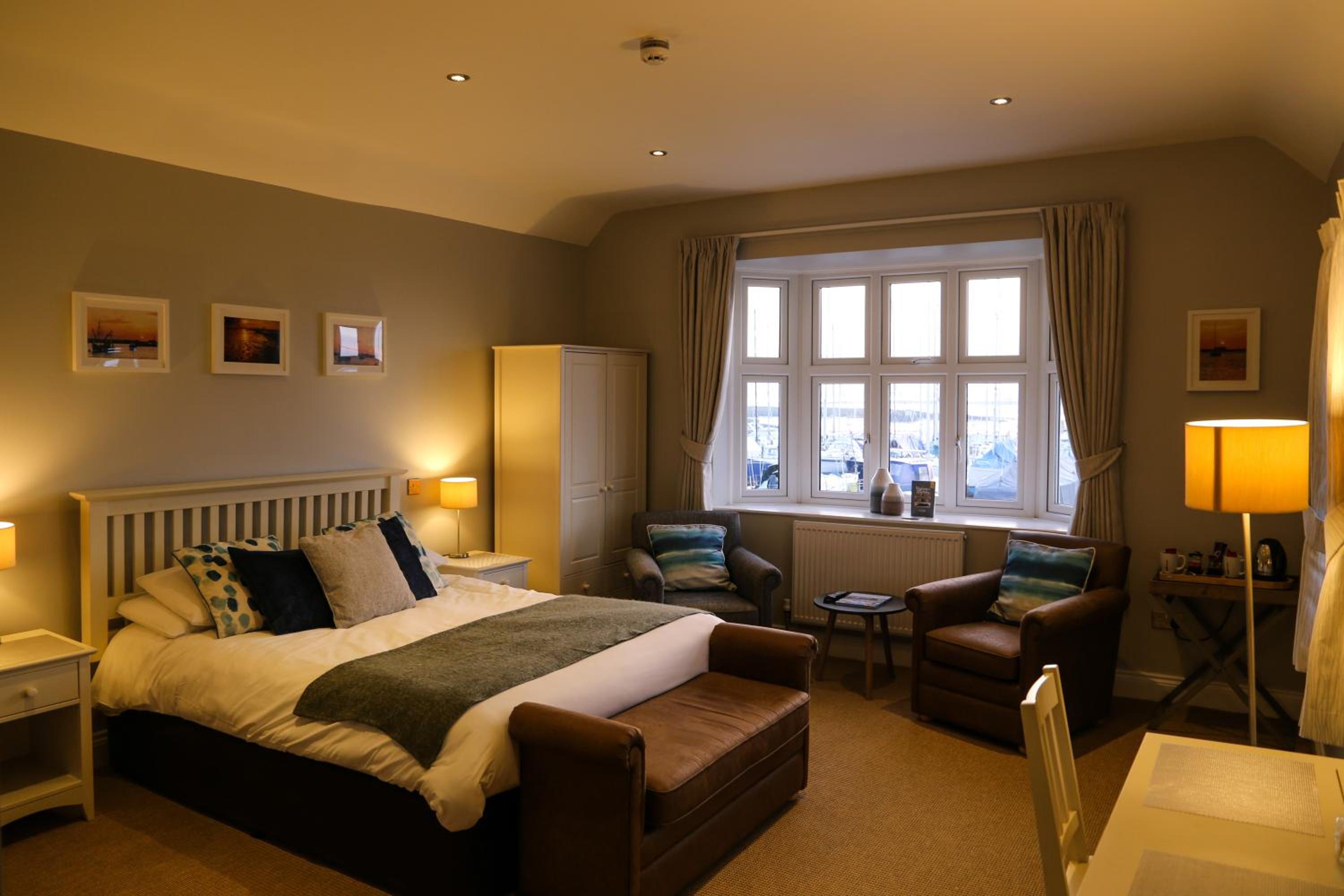 King Room with Sea View - Photo 1