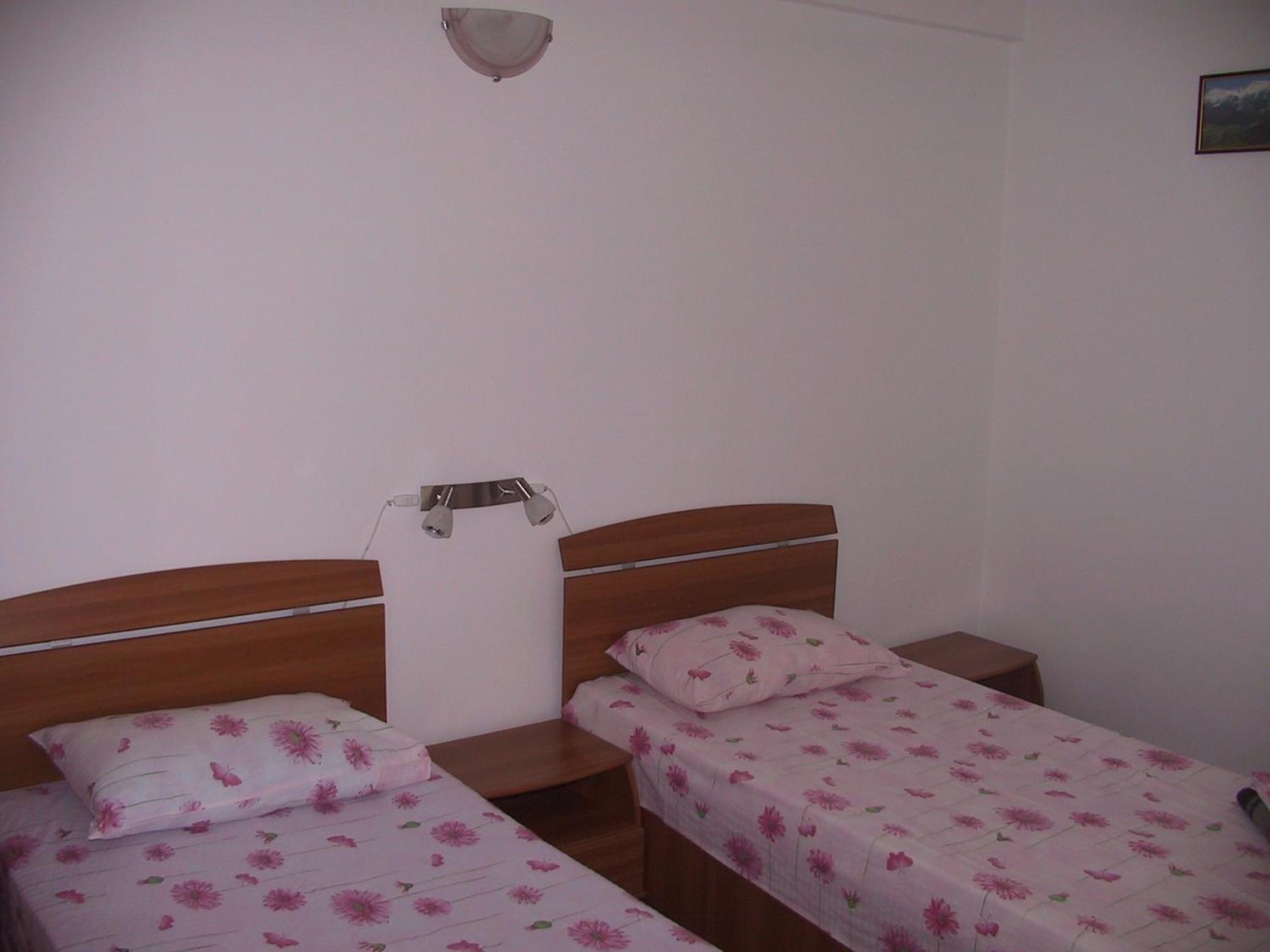 Superior Twin Room - Photo 2
