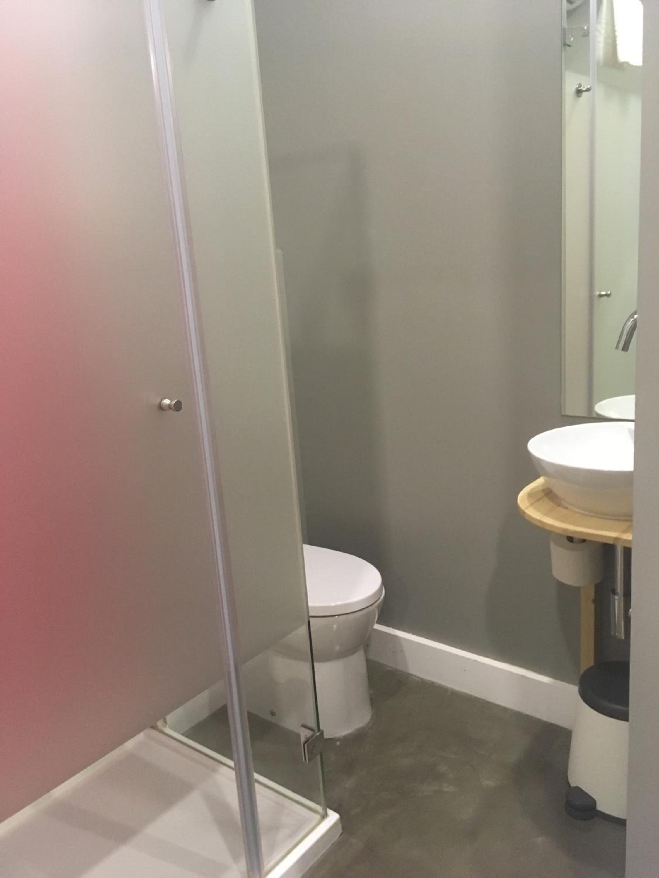 Deluxe Double Room with Balcony photo 3