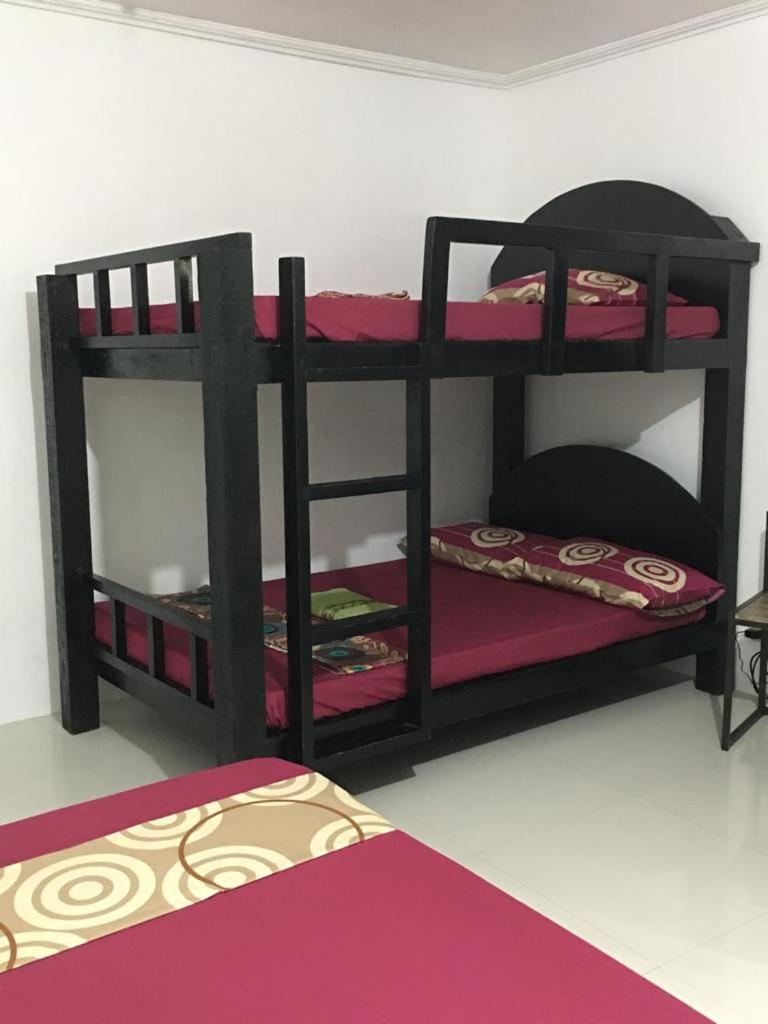 Triple Room with Private Bathroom - Photo 7