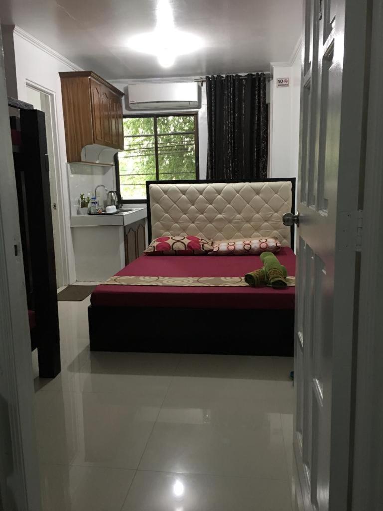 Double Room with Extra Bed - Photo 10