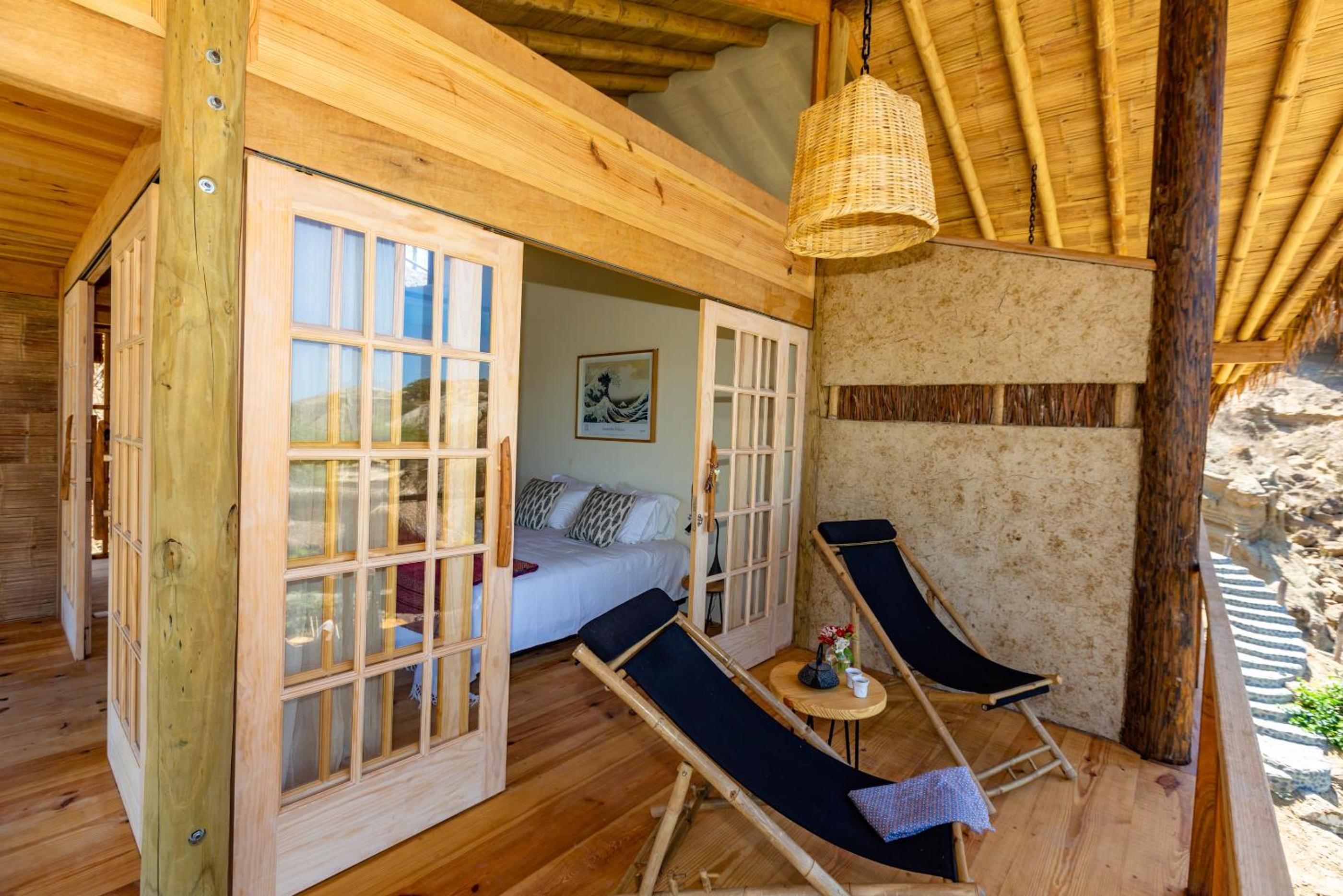 Family Room with Sea View photo 3