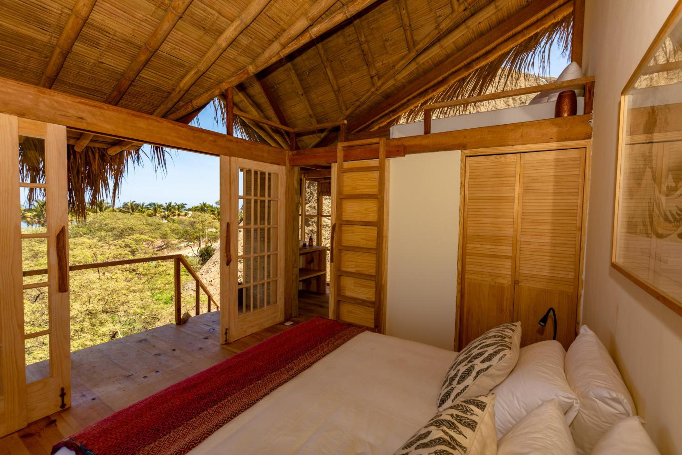 Family Room with Sea View photo 1