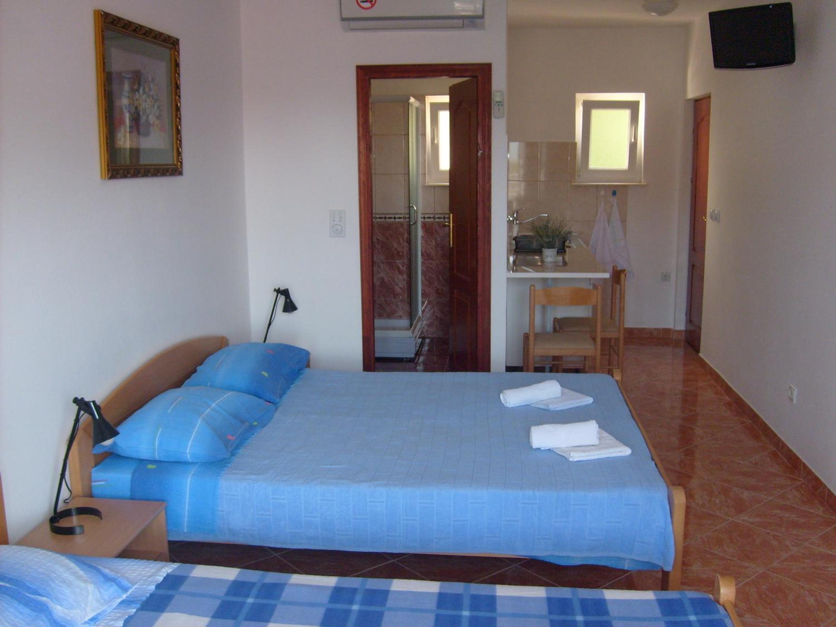 Studio (3 Adults) with Balcony