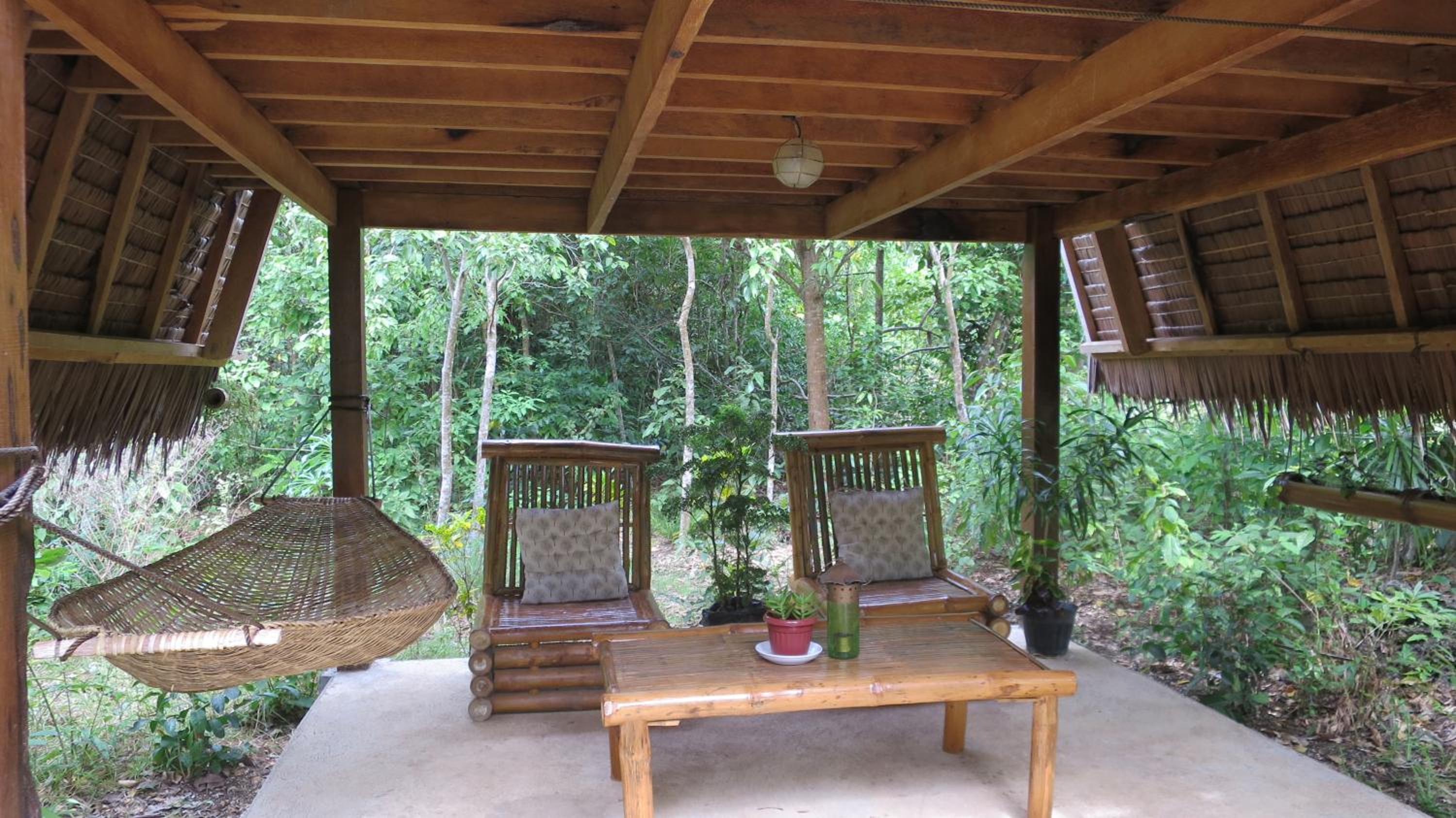 Double Room with Balcony - Photo 3