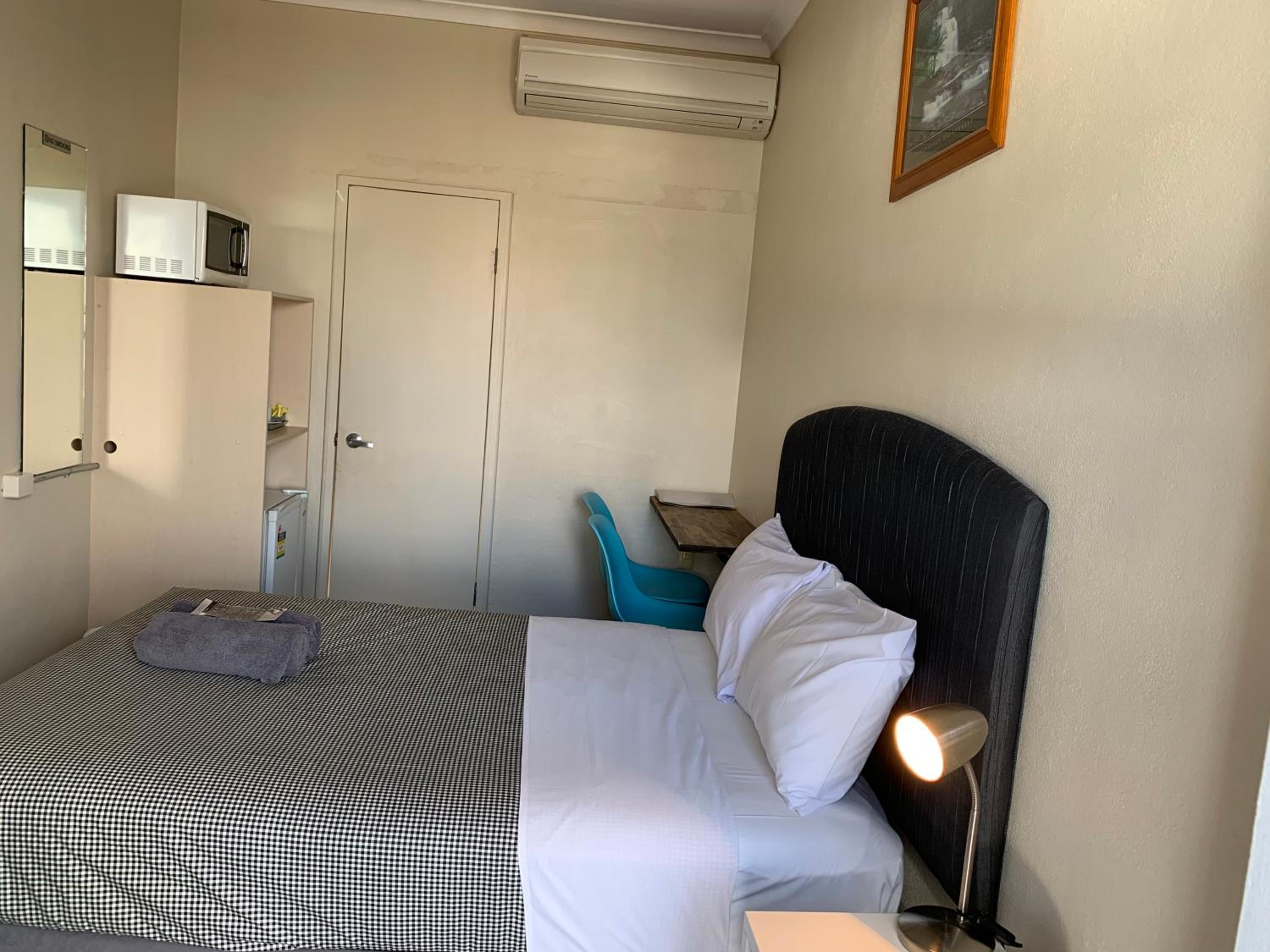 Standard Double Room photo 1