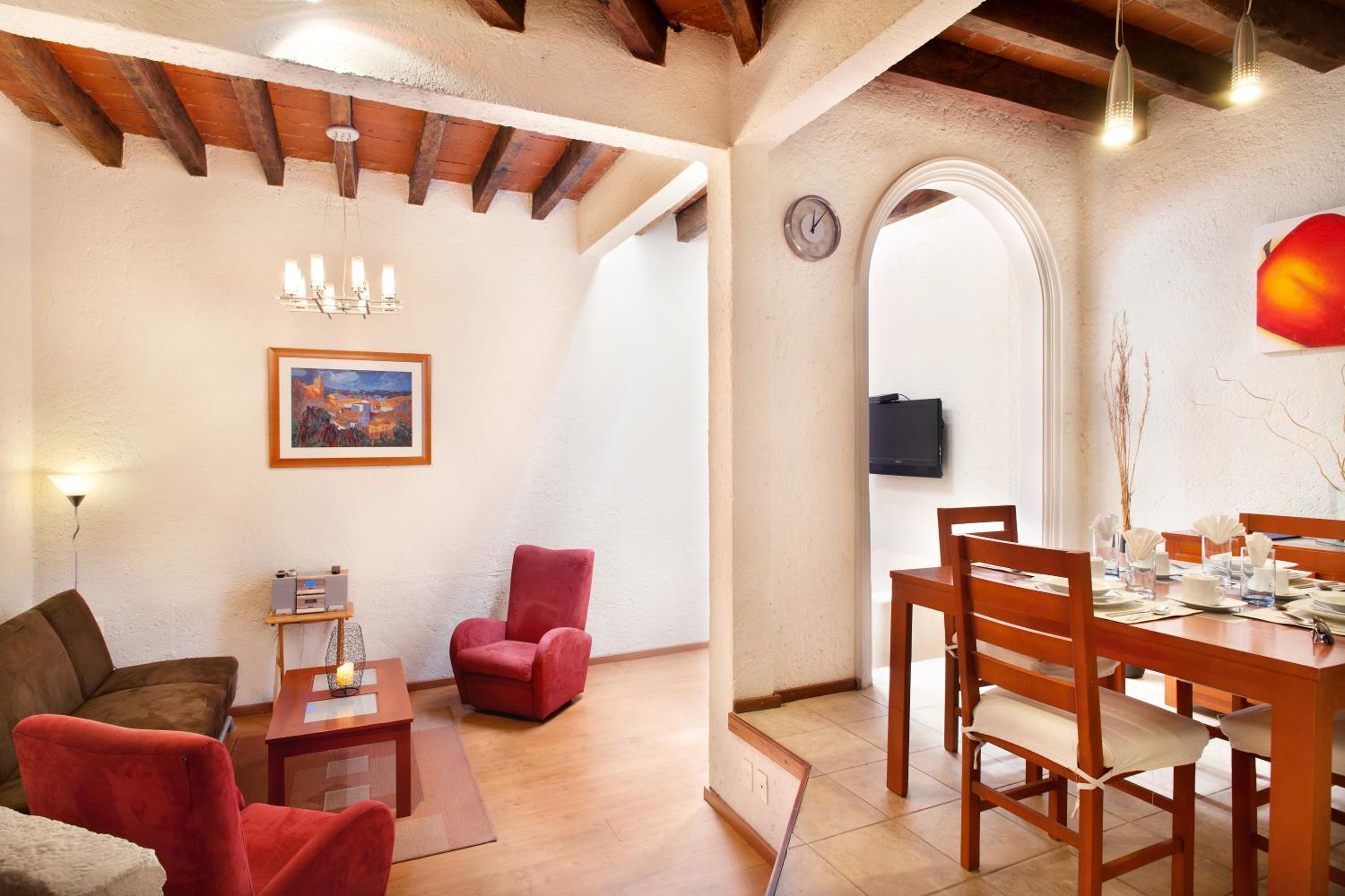 Two-Bedroom Villa - Photo 23