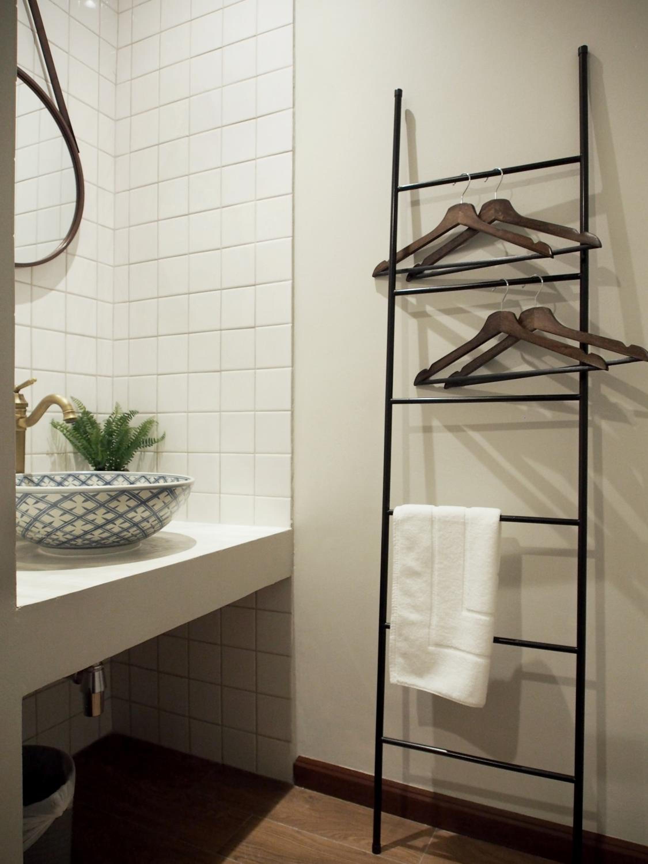 Standard Queen Room - Photo 2
