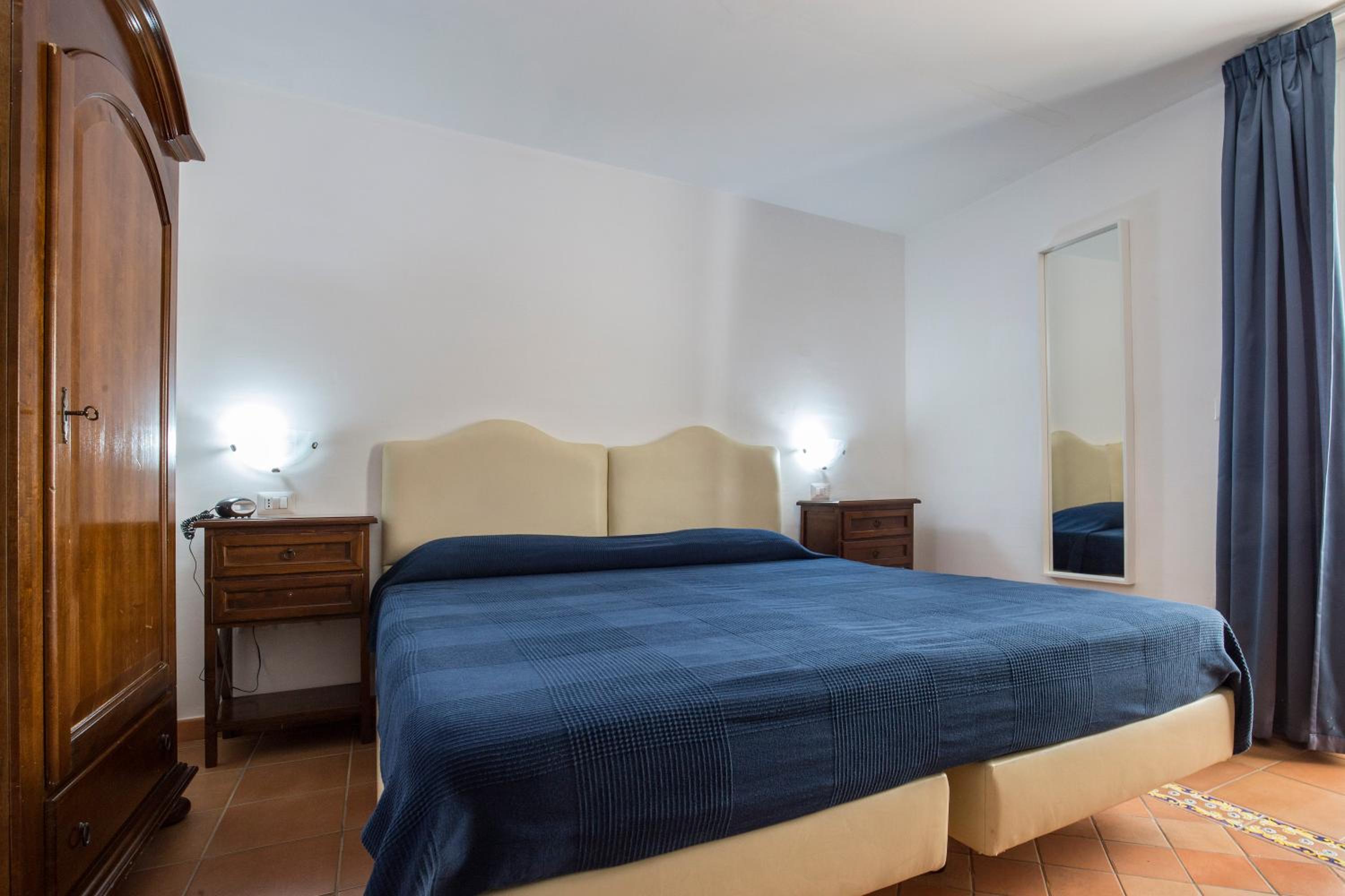 Economy Double Room - Photo 2