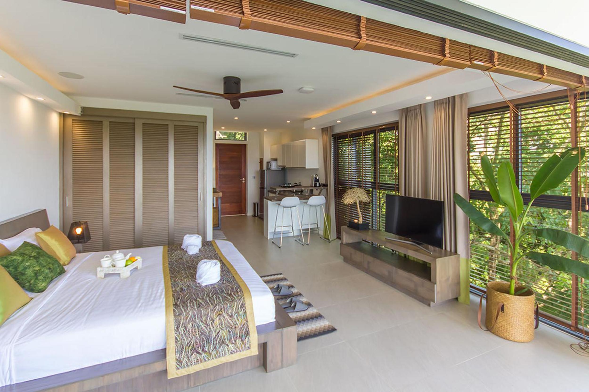 Villa with Sea View photo 1