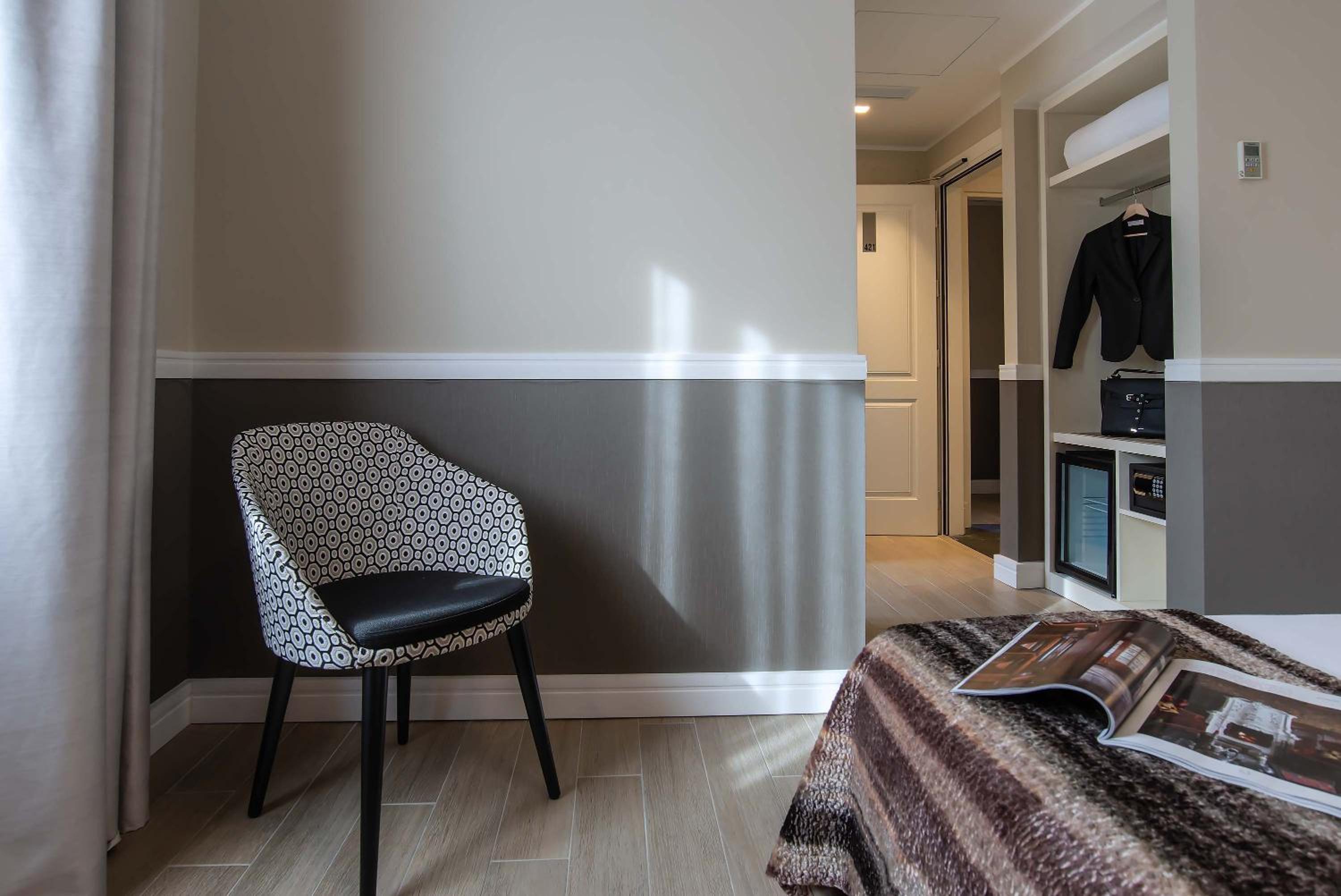Double or Twin Room photo 2