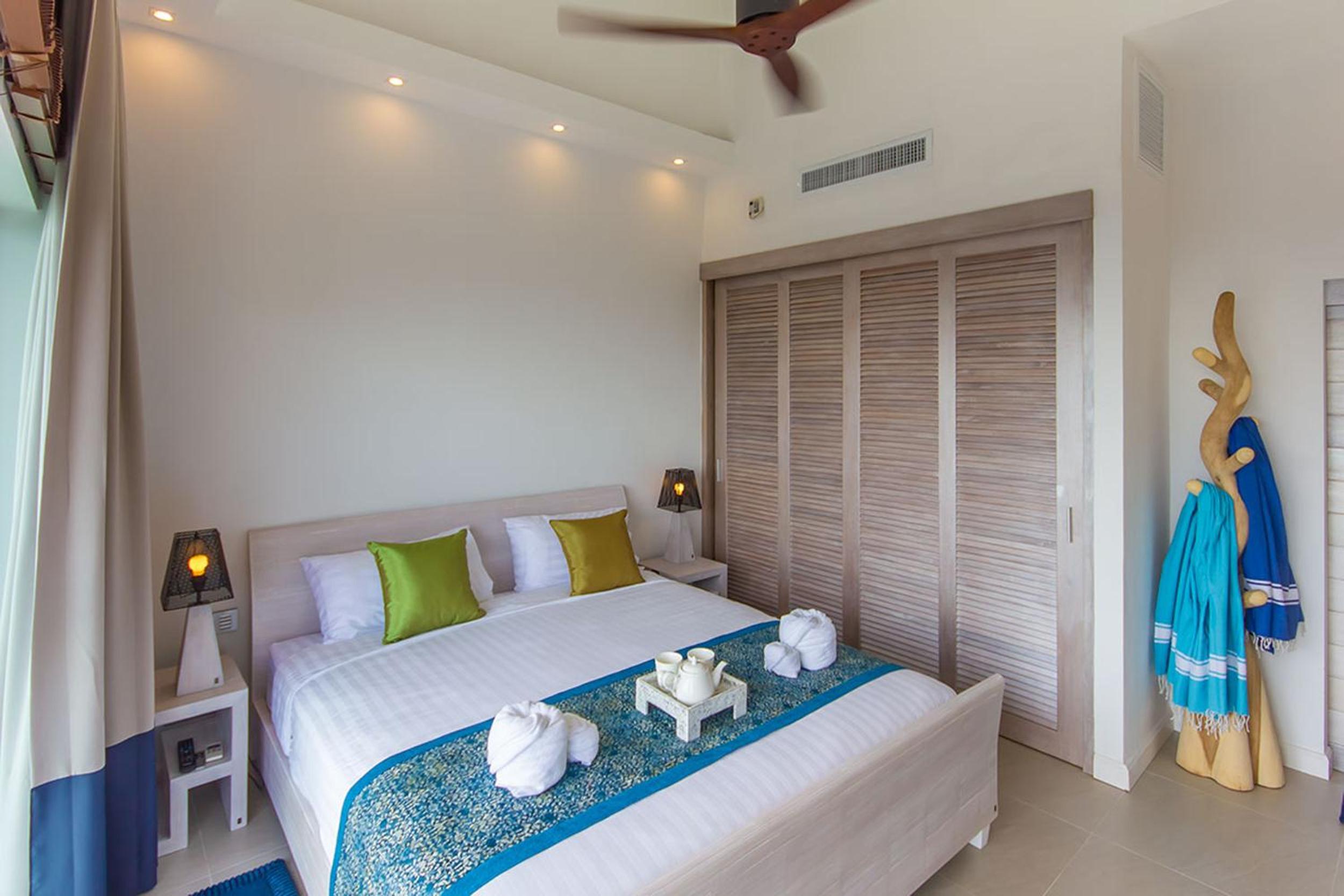 Villa with Sea View photo 1