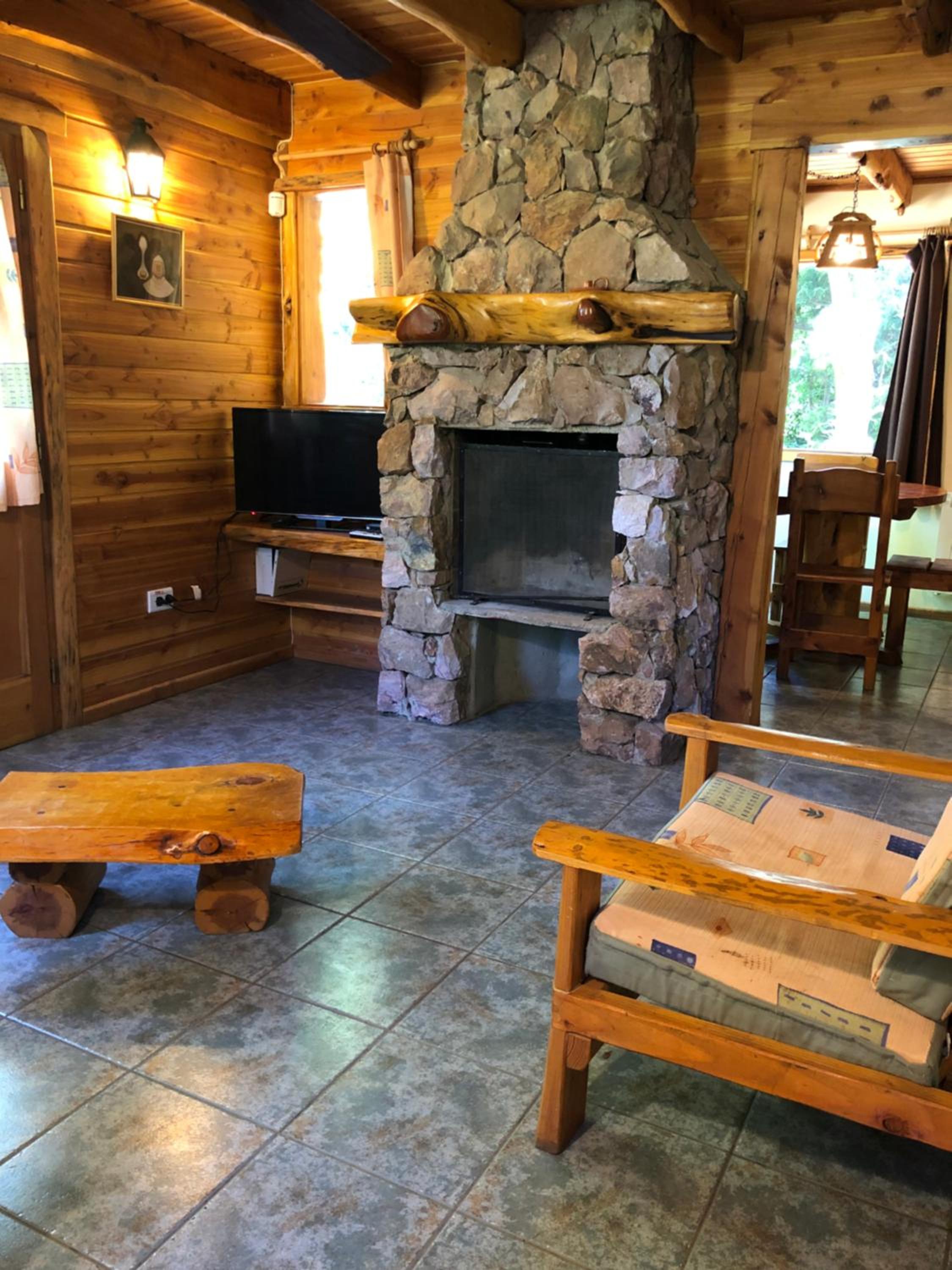 2-Bedroom Cabin photo 1