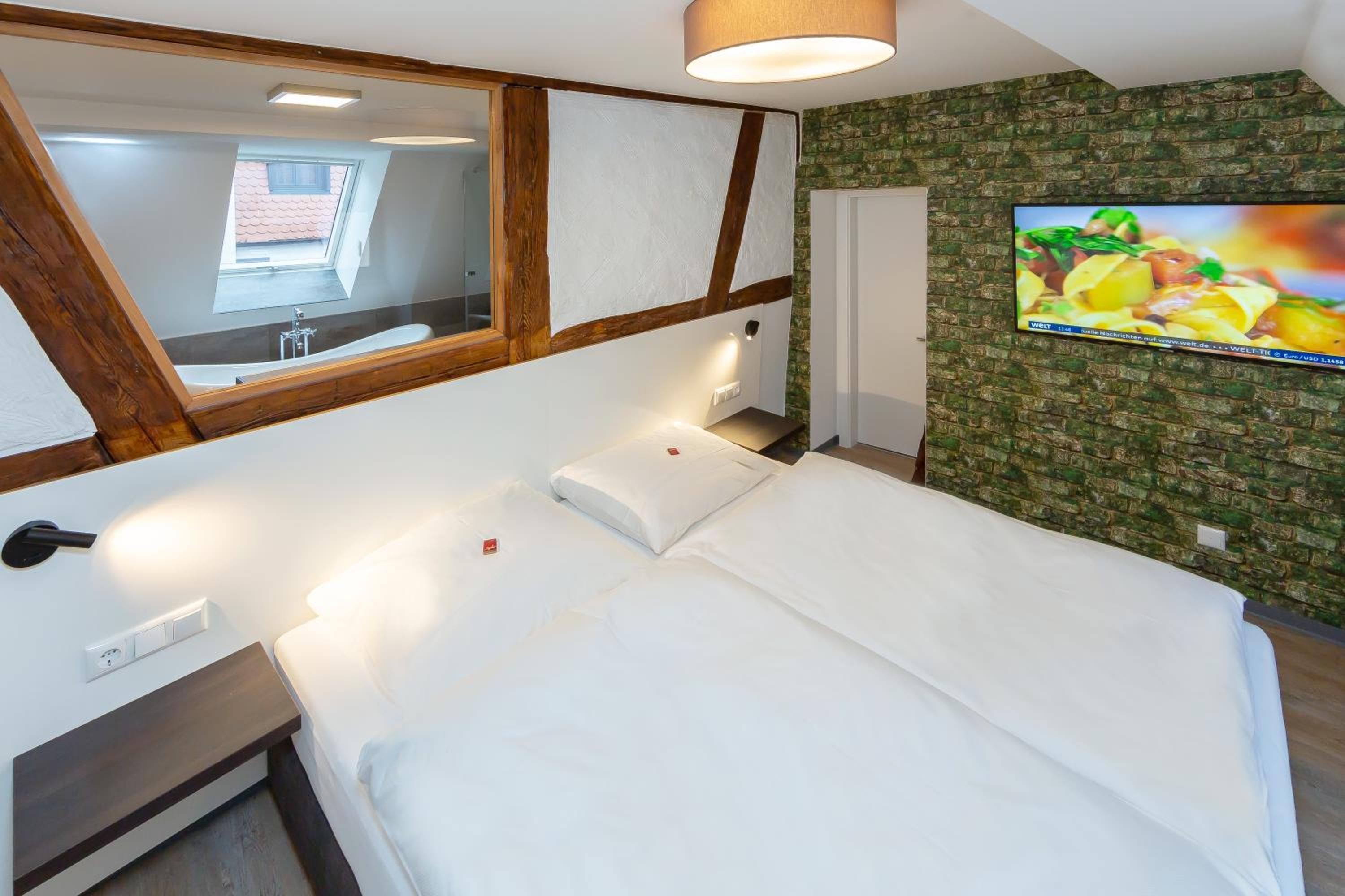 Superior Double Room - Photo 2
