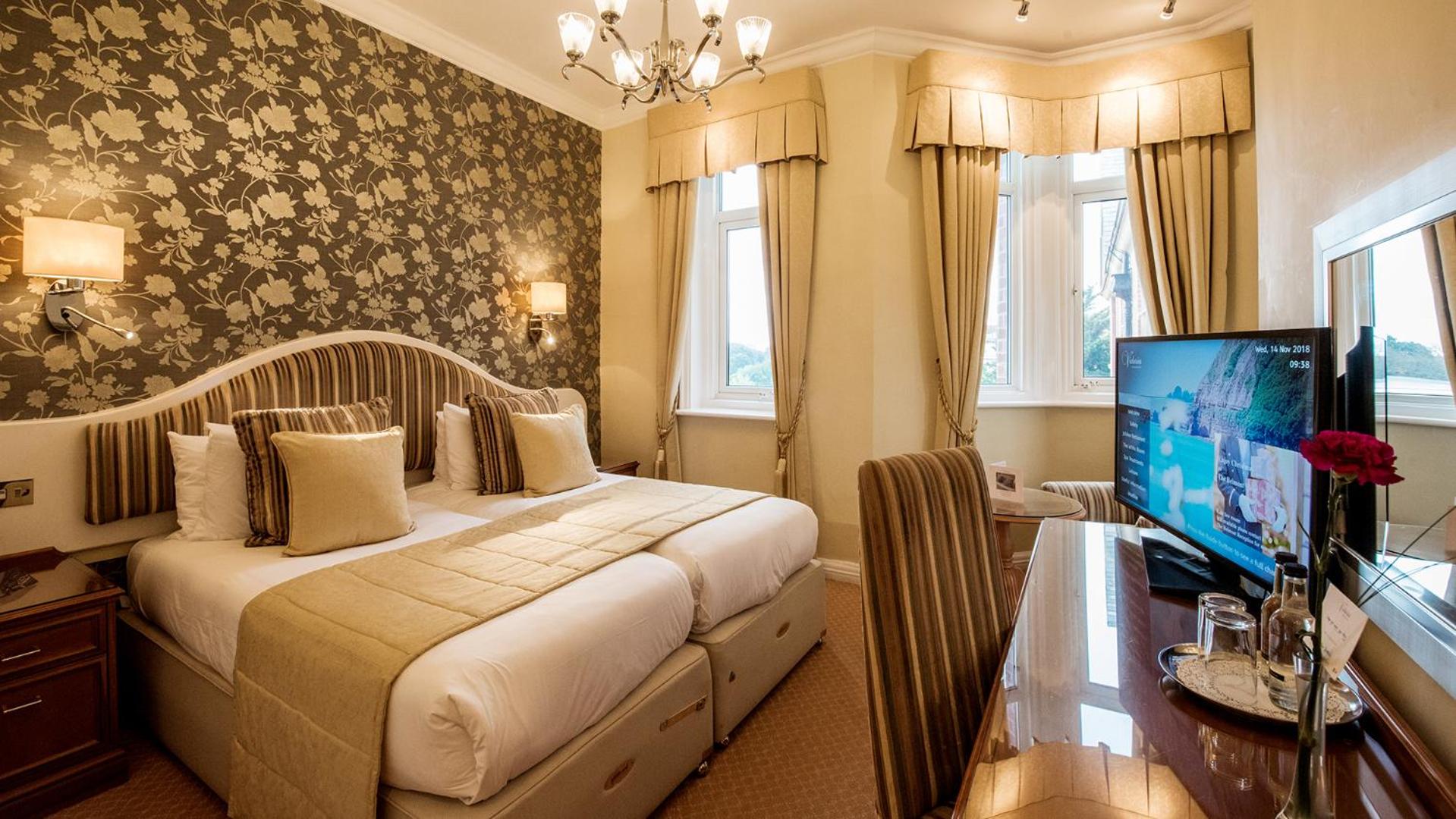 Double or Twin Room - Photo 1