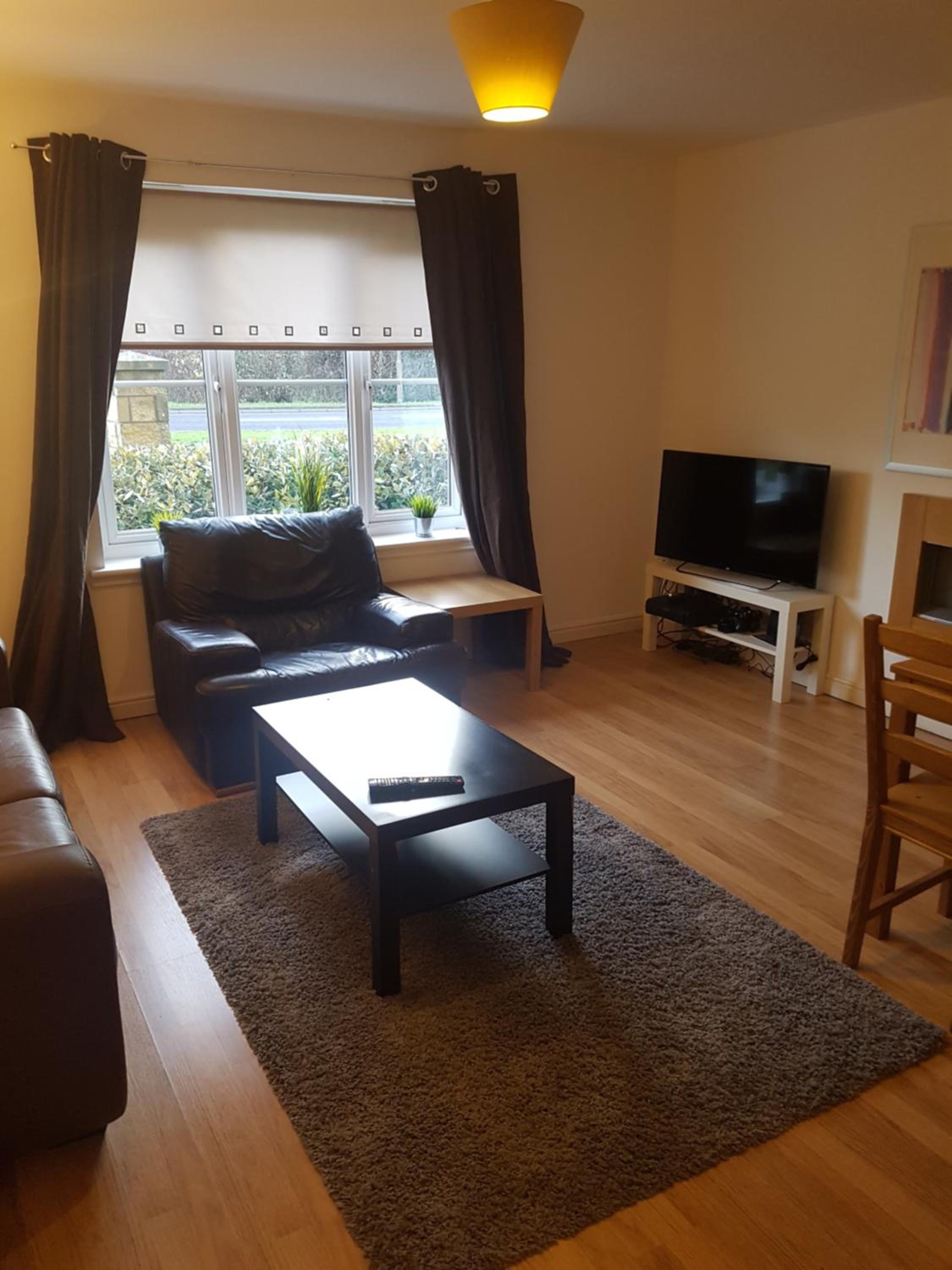 Apartment photo 1