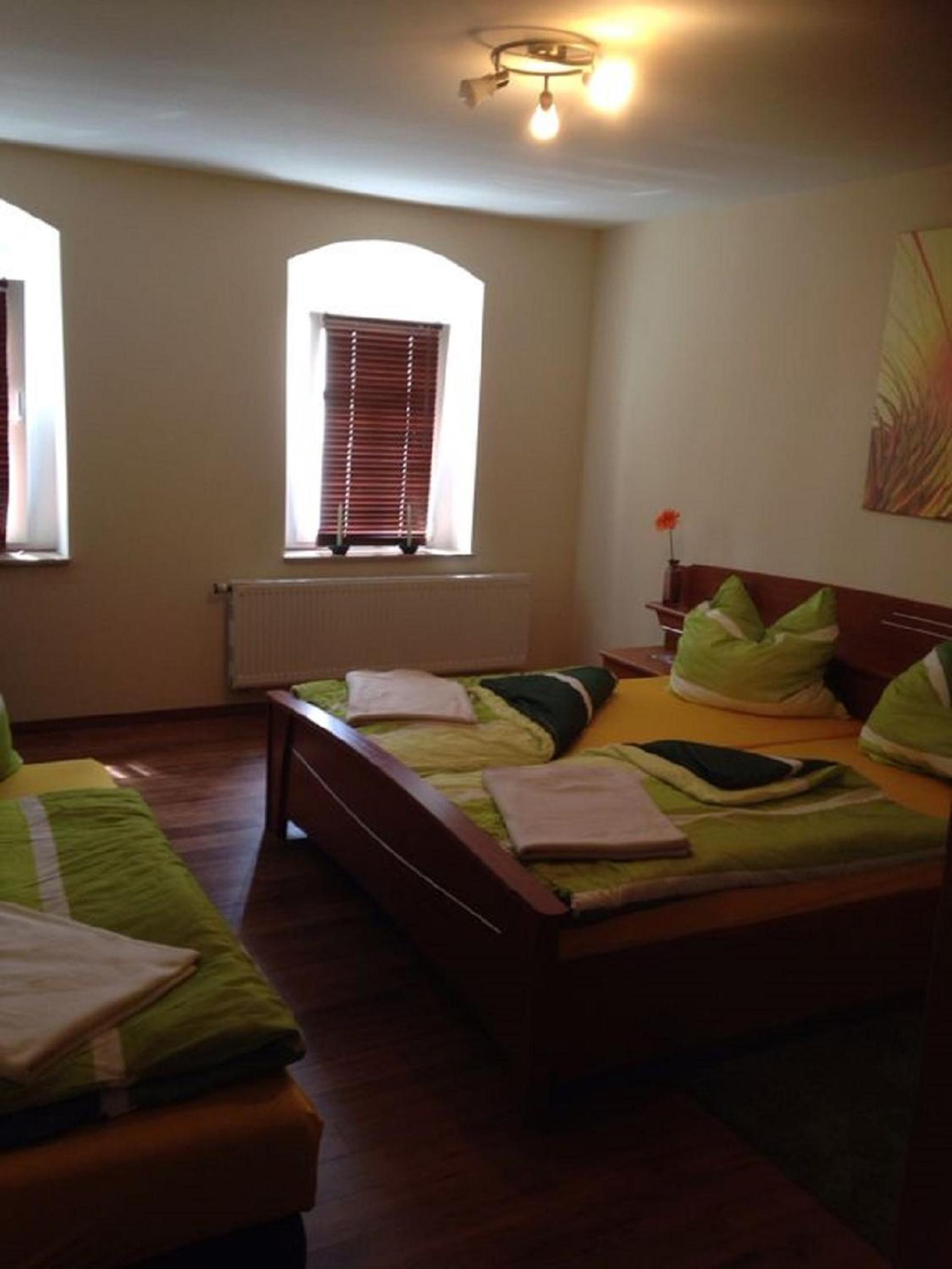 One-Bedroom Apartment - Photo 15