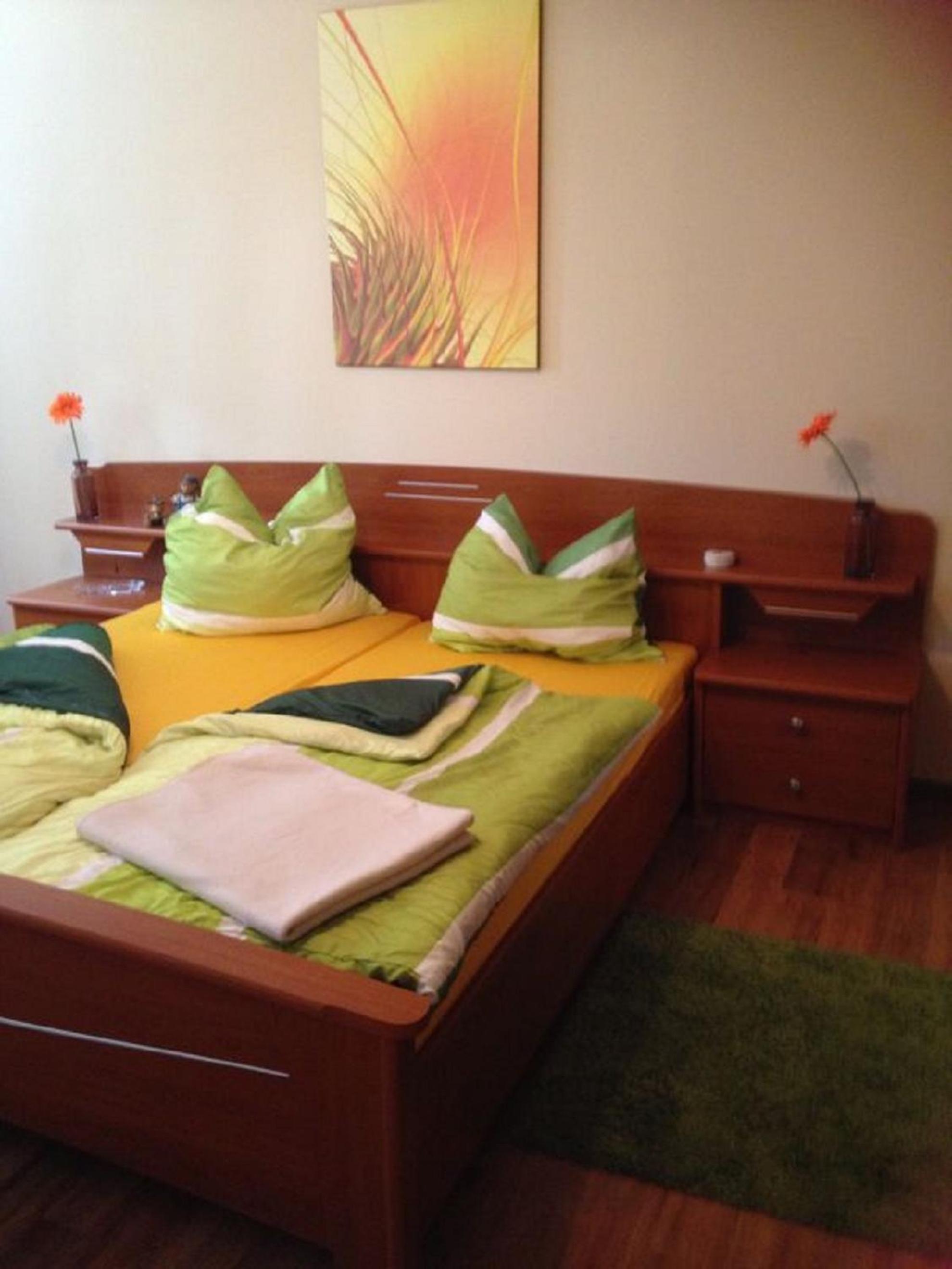 One-Bedroom Apartment - Photo 14