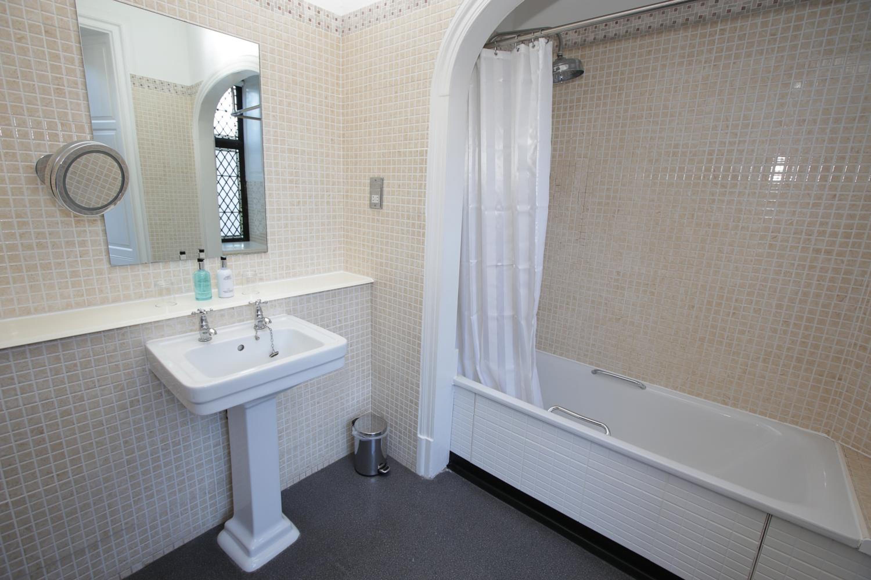Superior Double Room - Photo 7