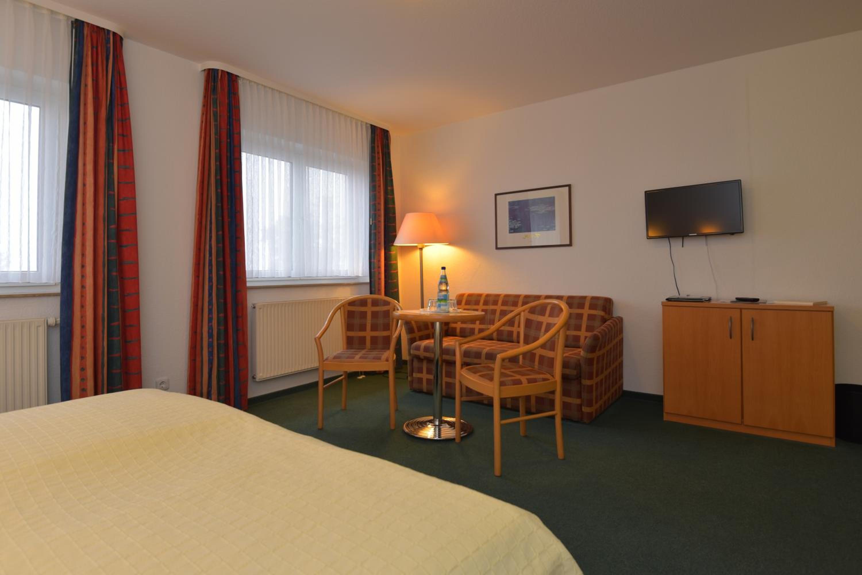 Quadruple Room - Photo 4