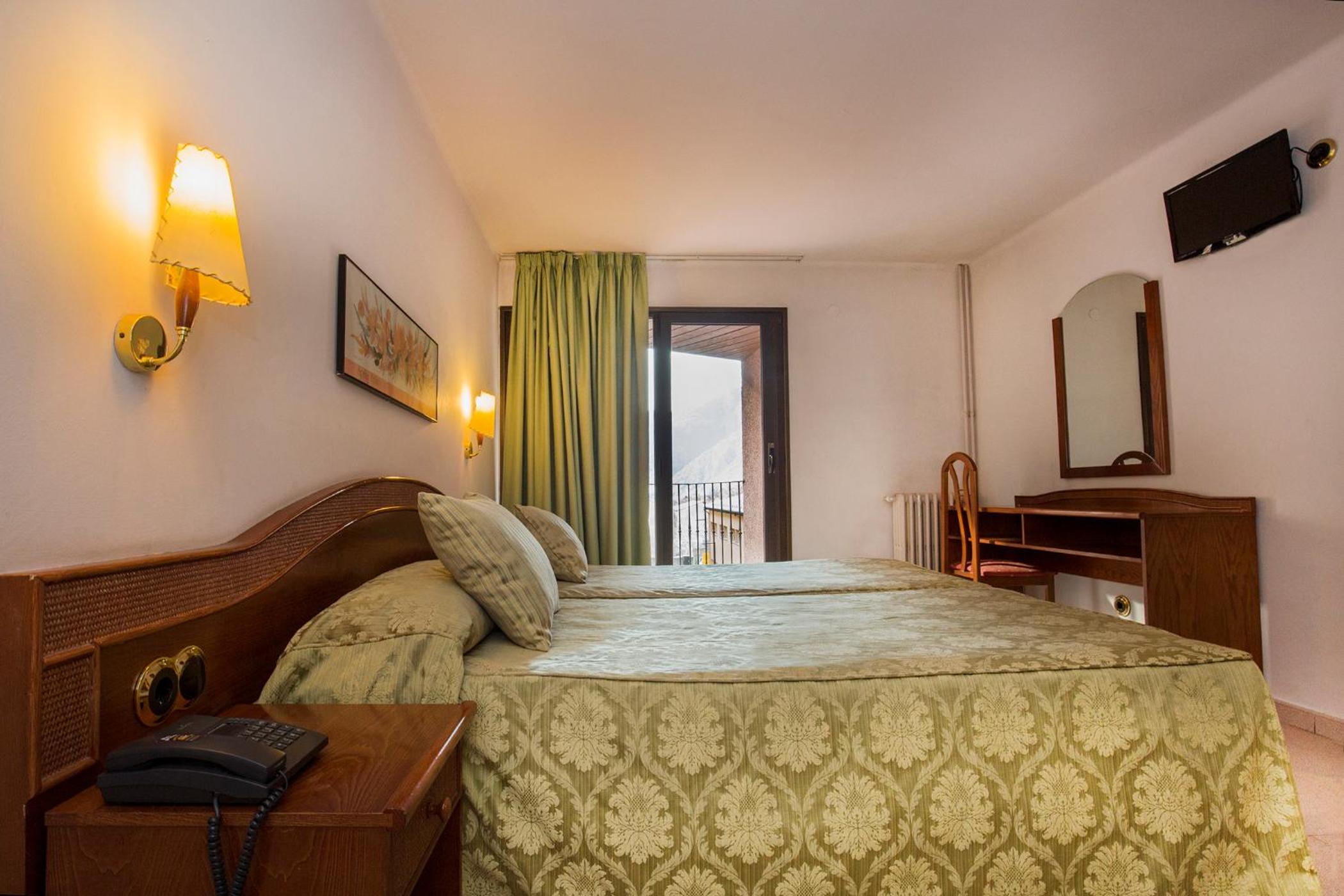 Double or Twin Room photo 1