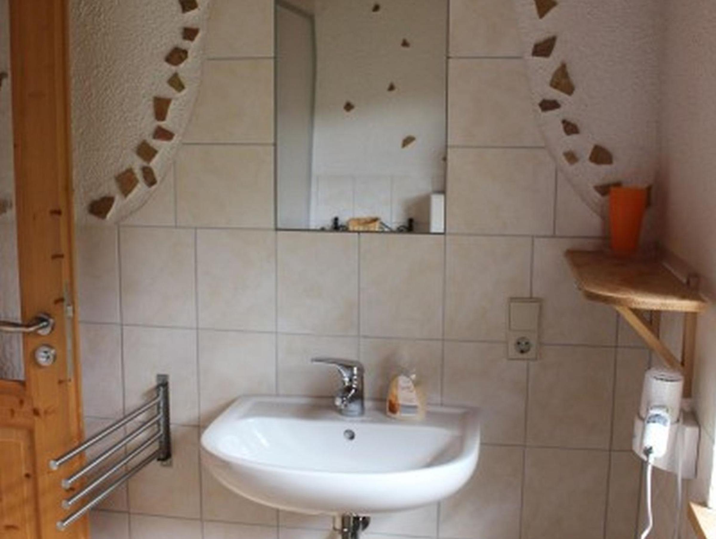 Two-Bedroom Deluxe Apartment with Garden View photo 2