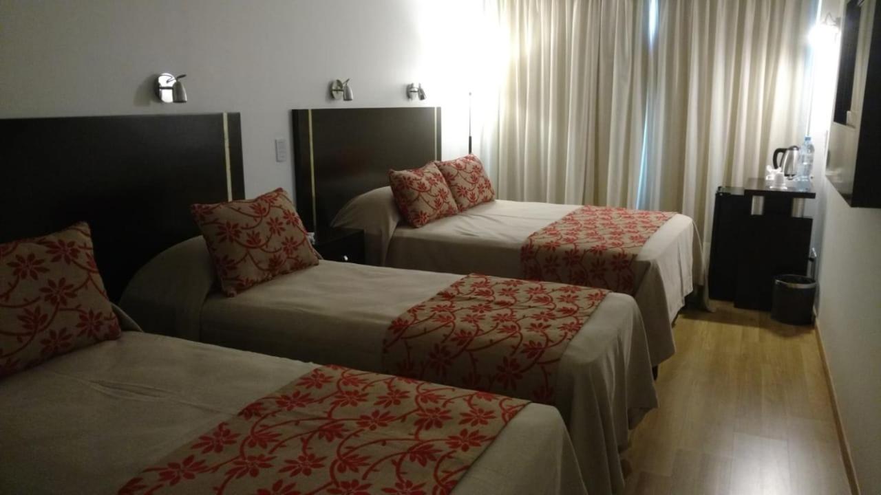 Quadruple Room with Bath photo 2