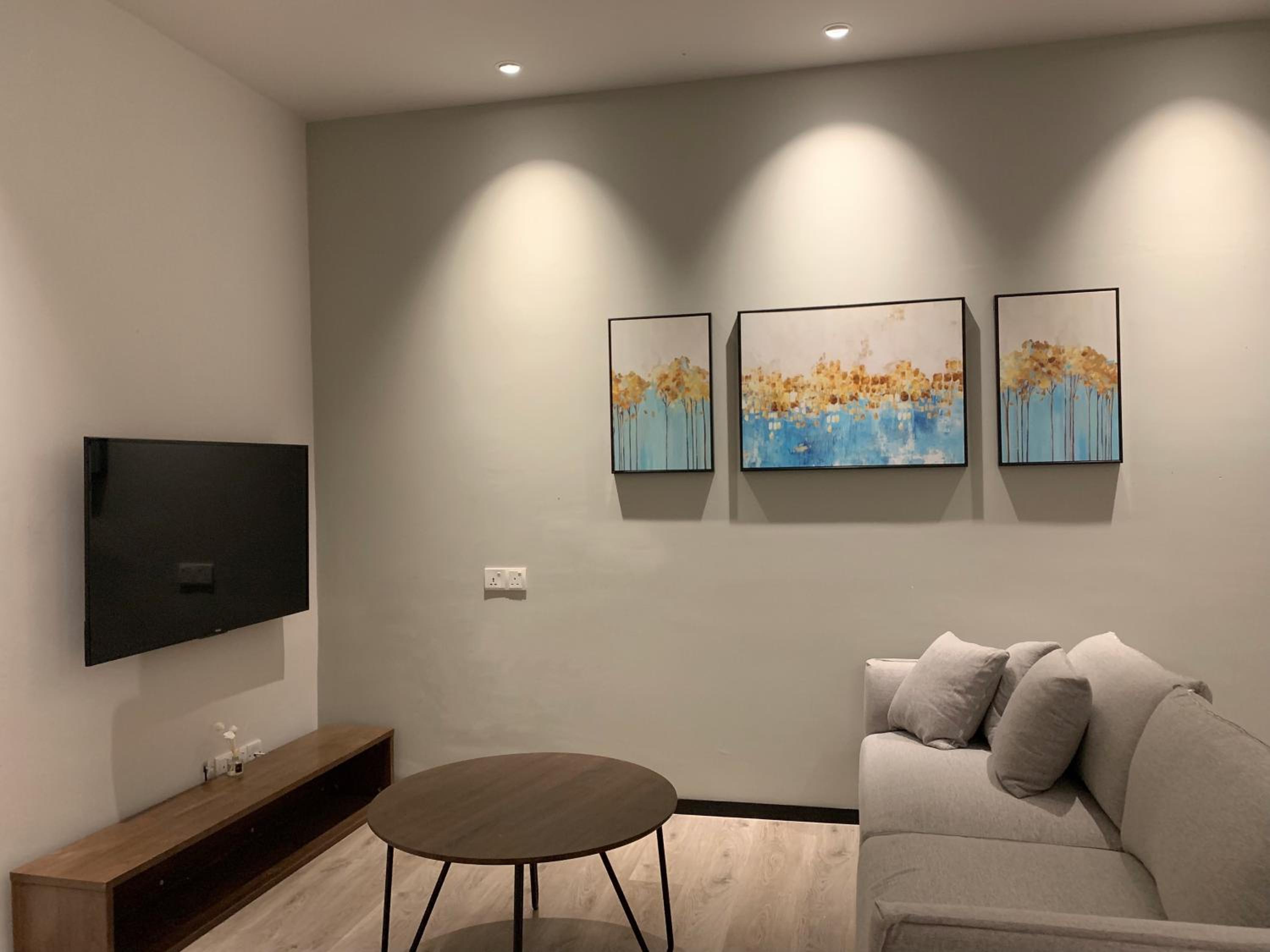 Two-Bedroom House photo 2