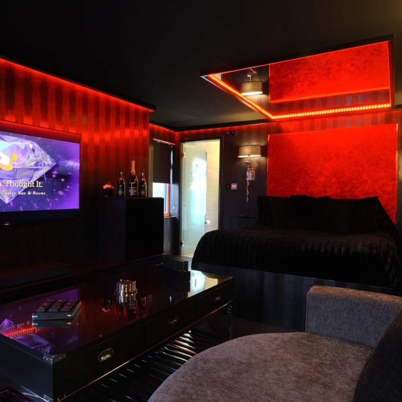 Suite with Spa Bath