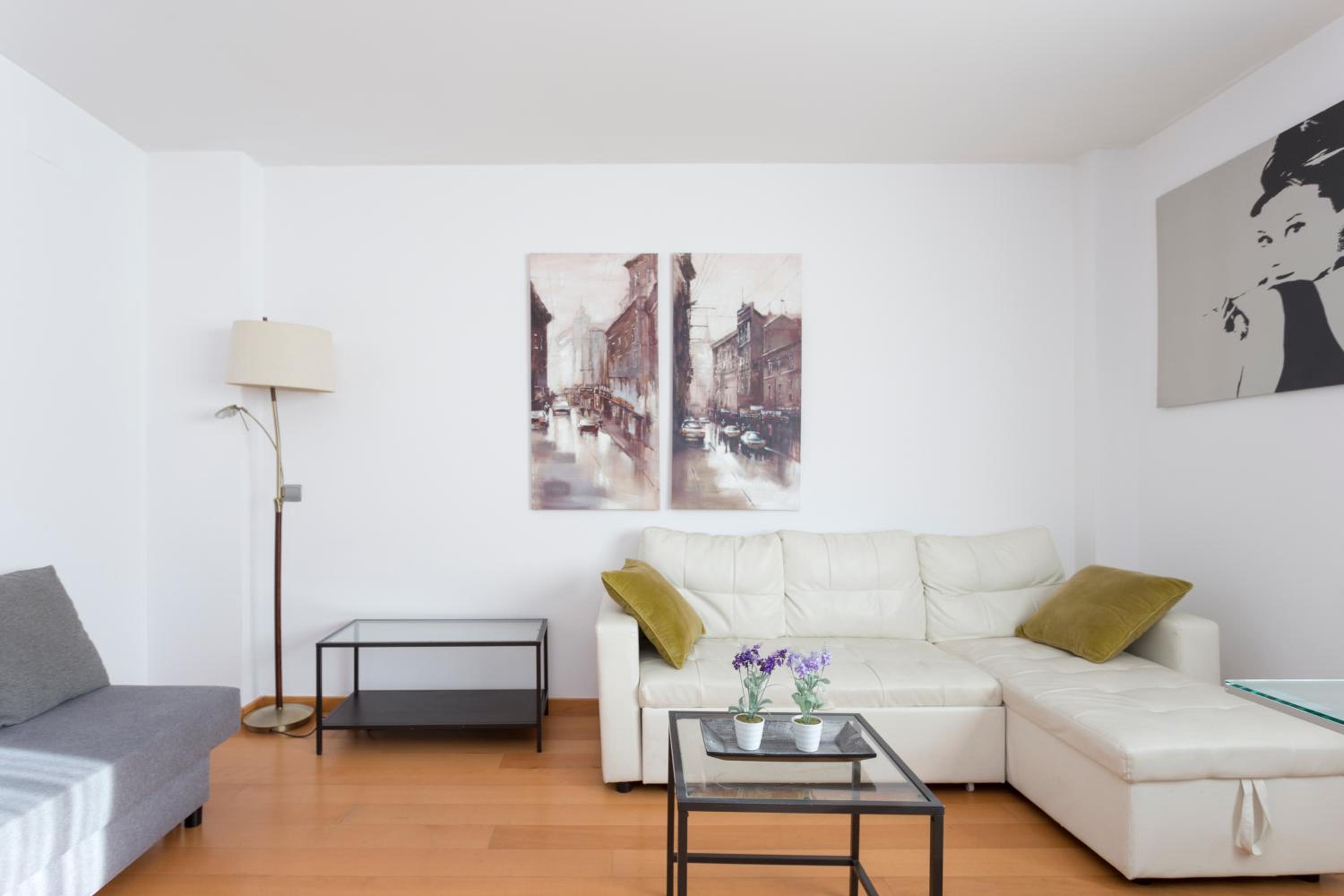 Two-Bedroom Apartment photo 2