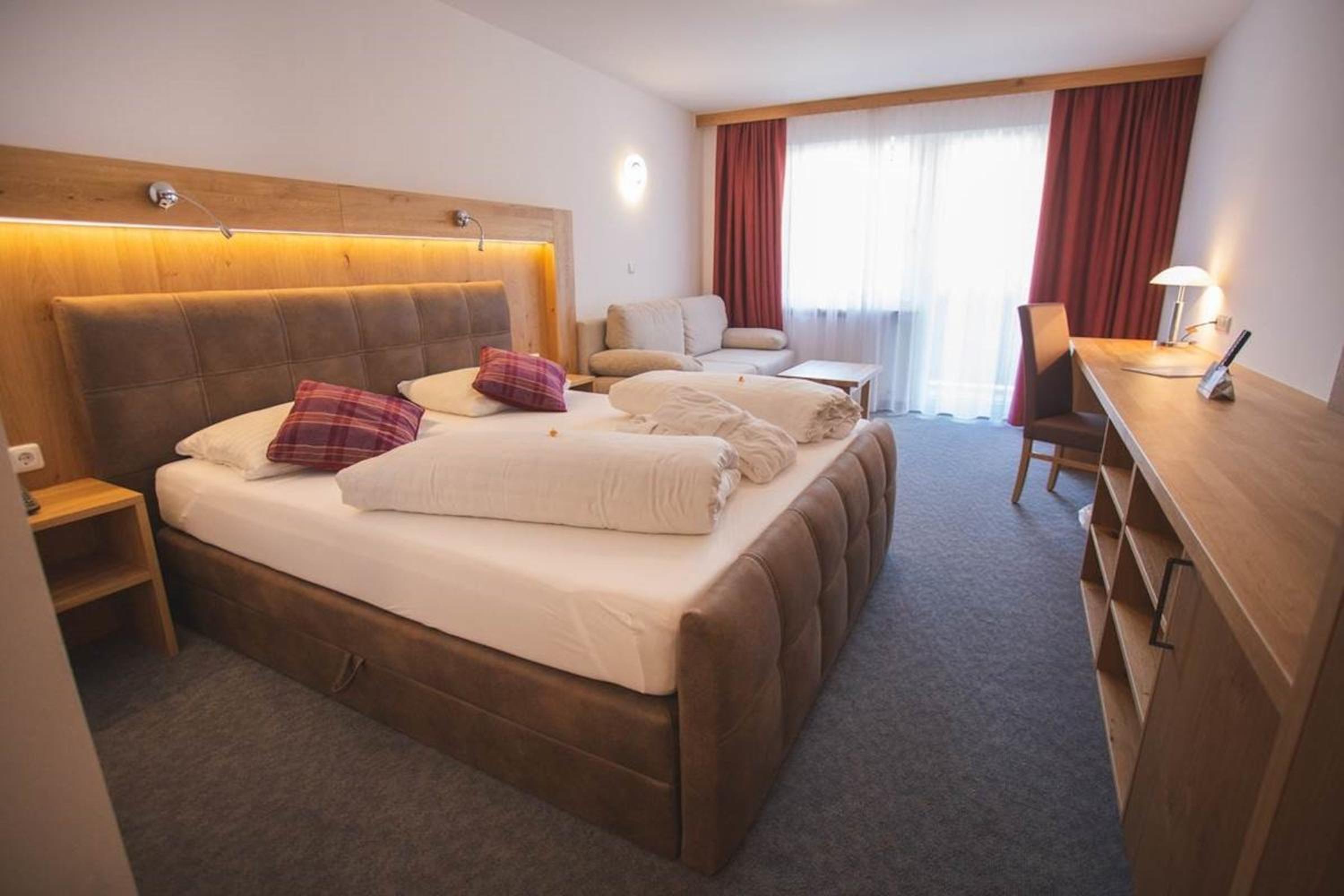 Junior Suite - Photo 1