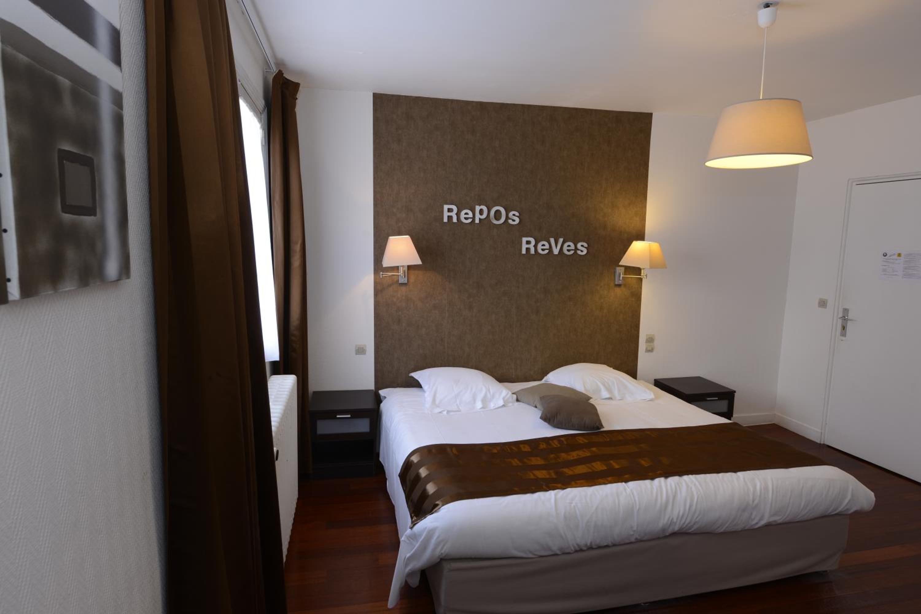 Classic Double Room - Photo 1