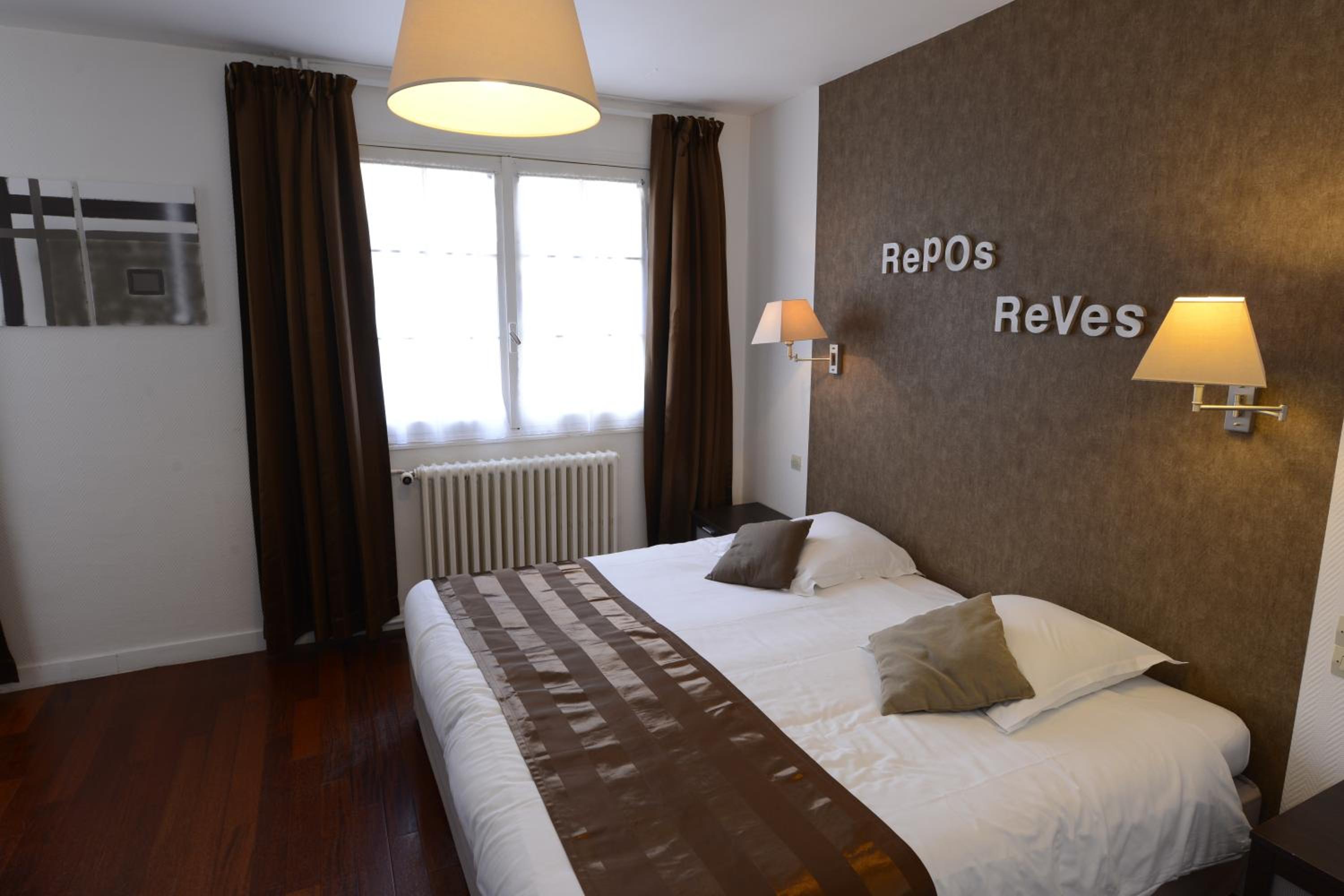 Classic Double Room - Photo 4