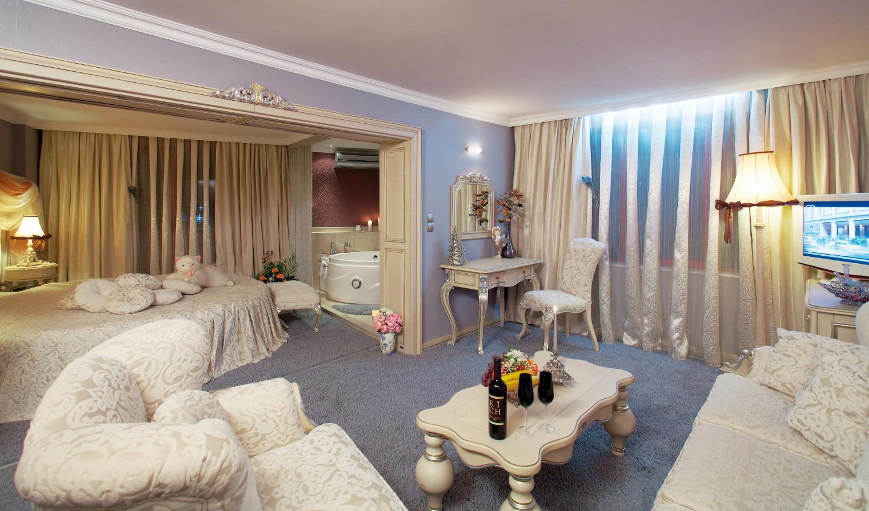 Interior Junior Suite with Hot Tub - Dayana - Photo 2