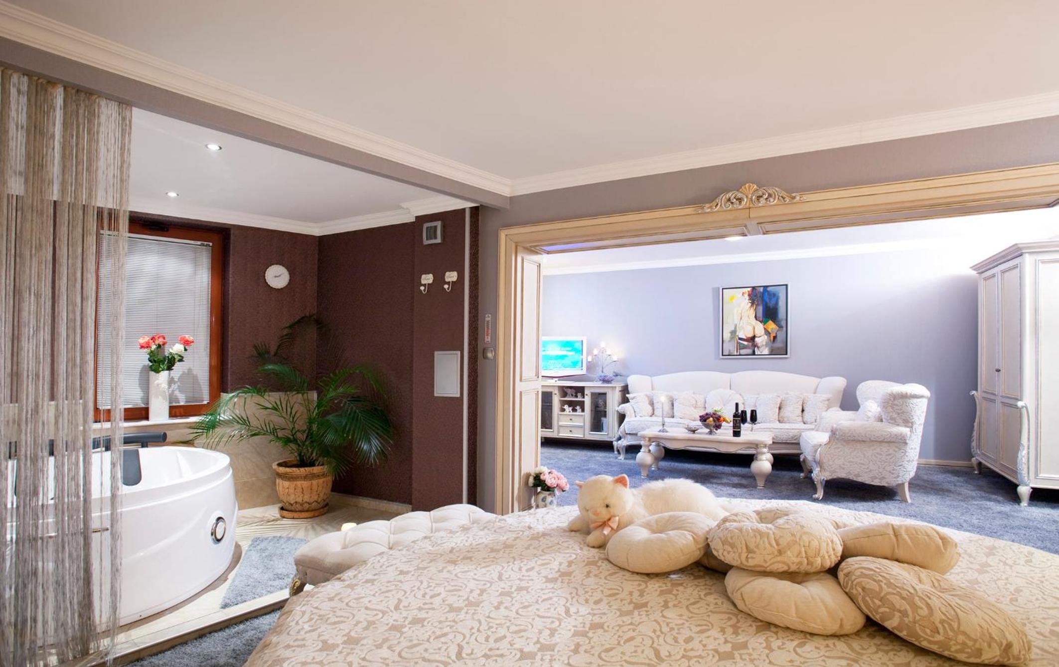 Interior Junior Suite with Hot Tub - Dayana - Photo 1