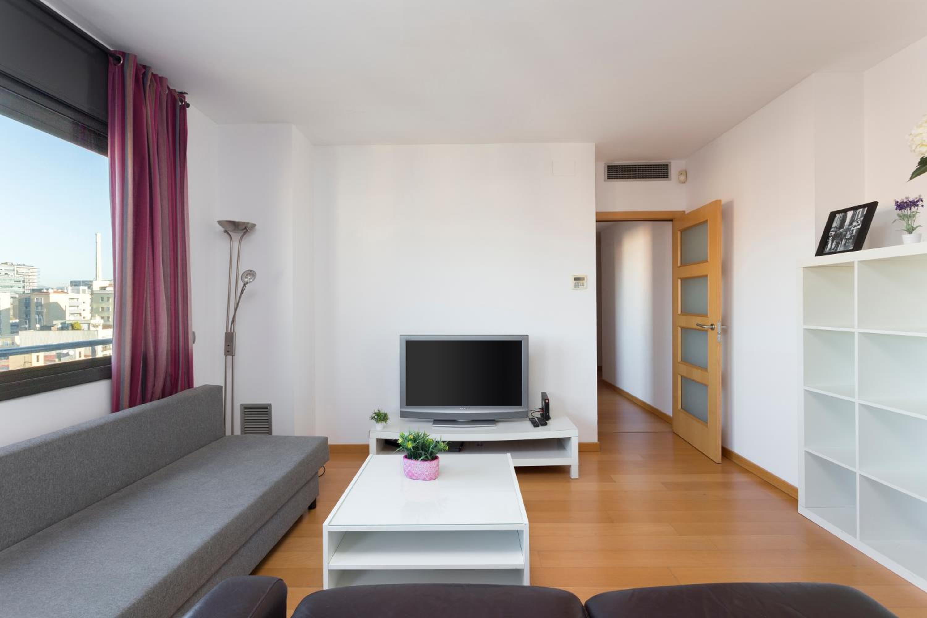 Two-Bedroom Apartment photo 2