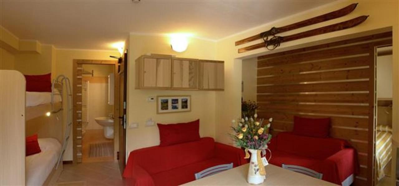 Family One-Bedroom Apartment photo 1