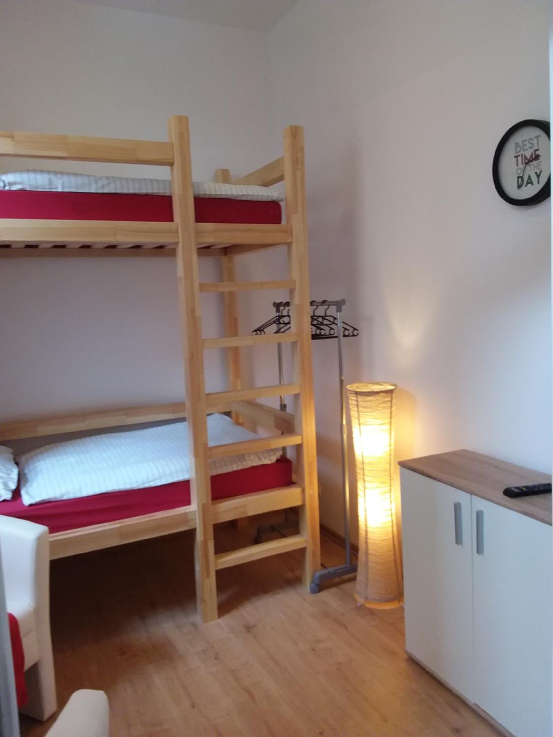Small Twin Room photo 1