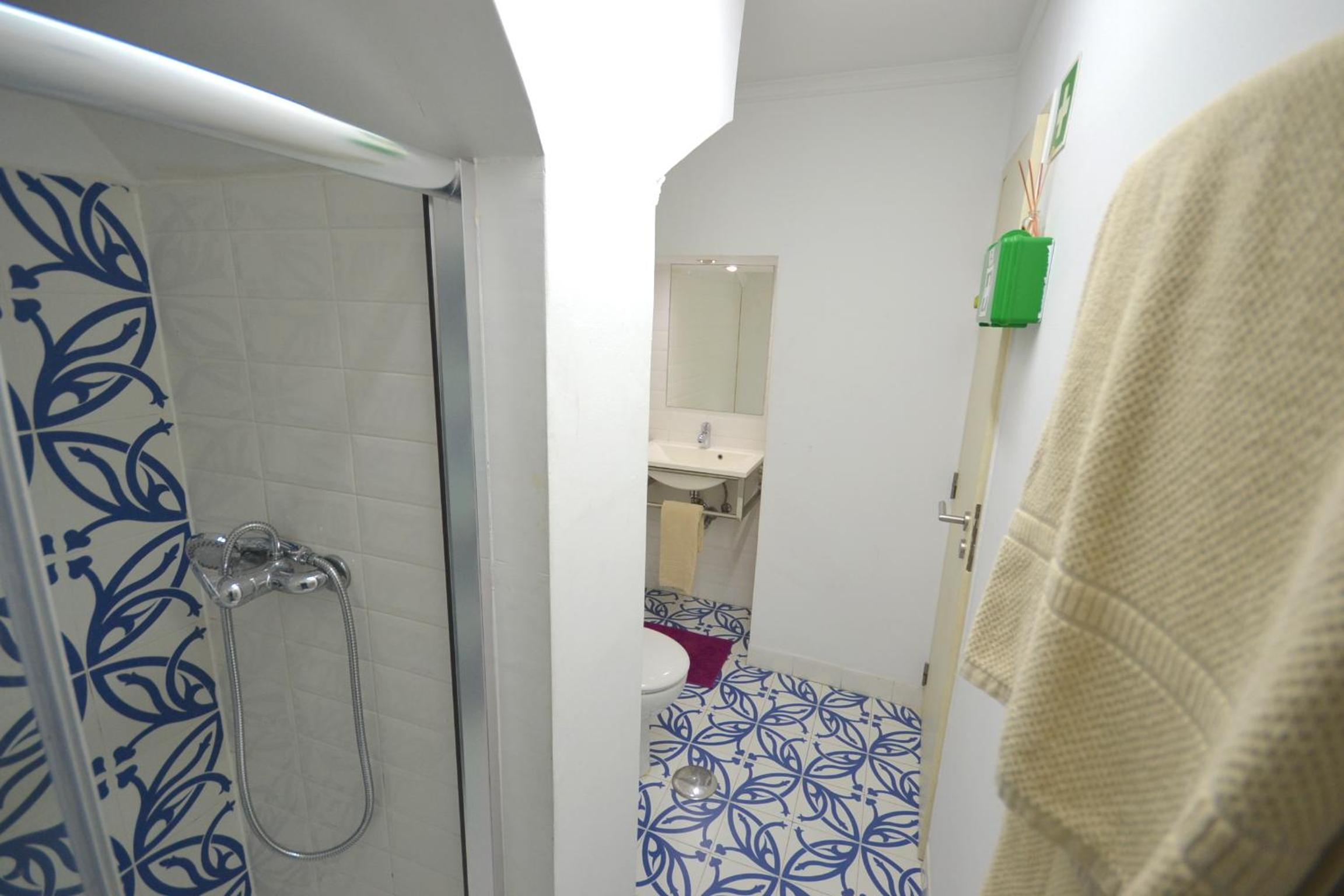 Apartment photo 2